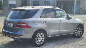 ML 350 BlueTEC 4MATIC 7G-TRONIC Edition 1