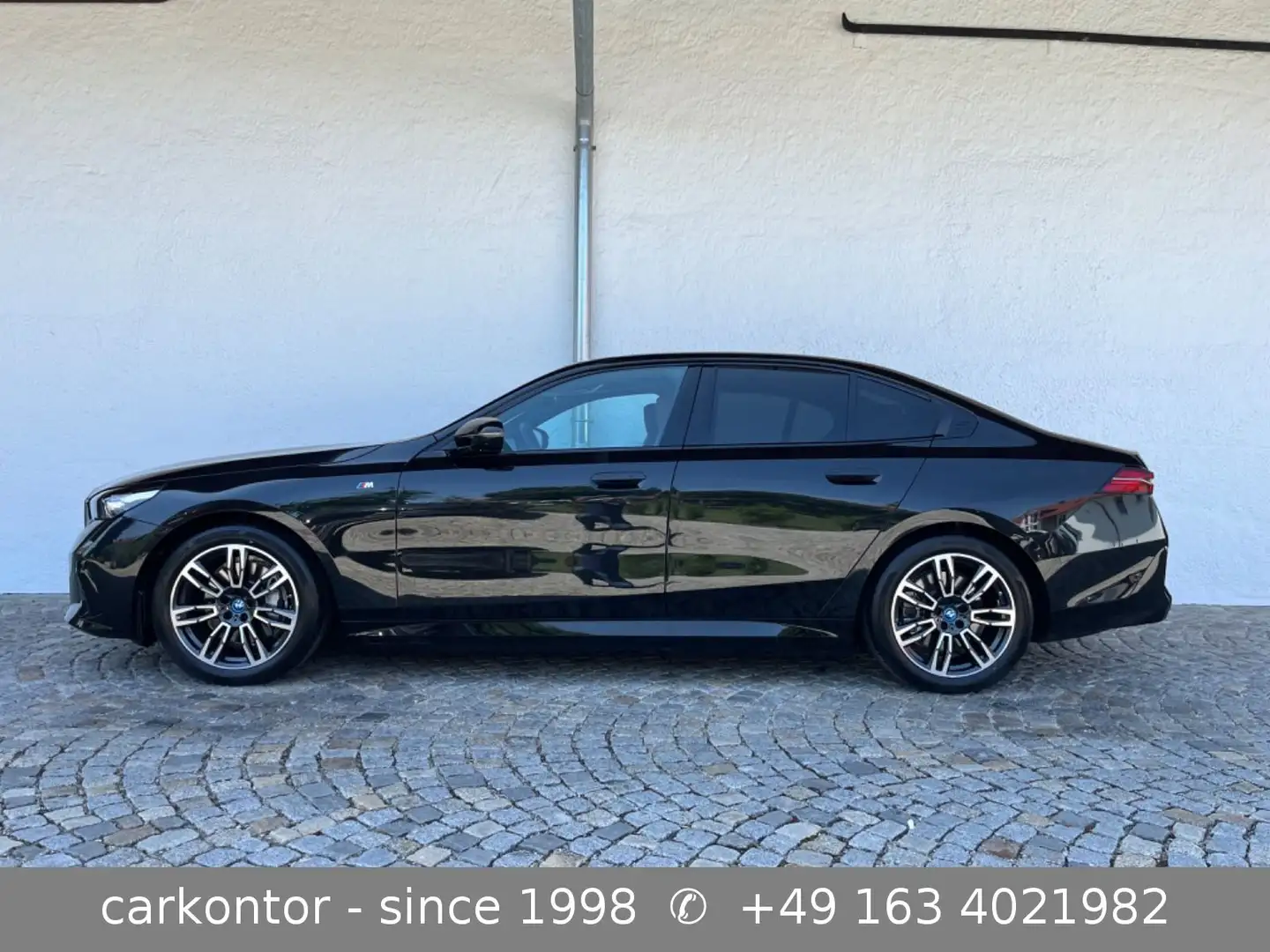 BMW i5 eDrive40 *M SPORTPAKET*PANO*BELÜFTUNG*MWST* Zwart - 1