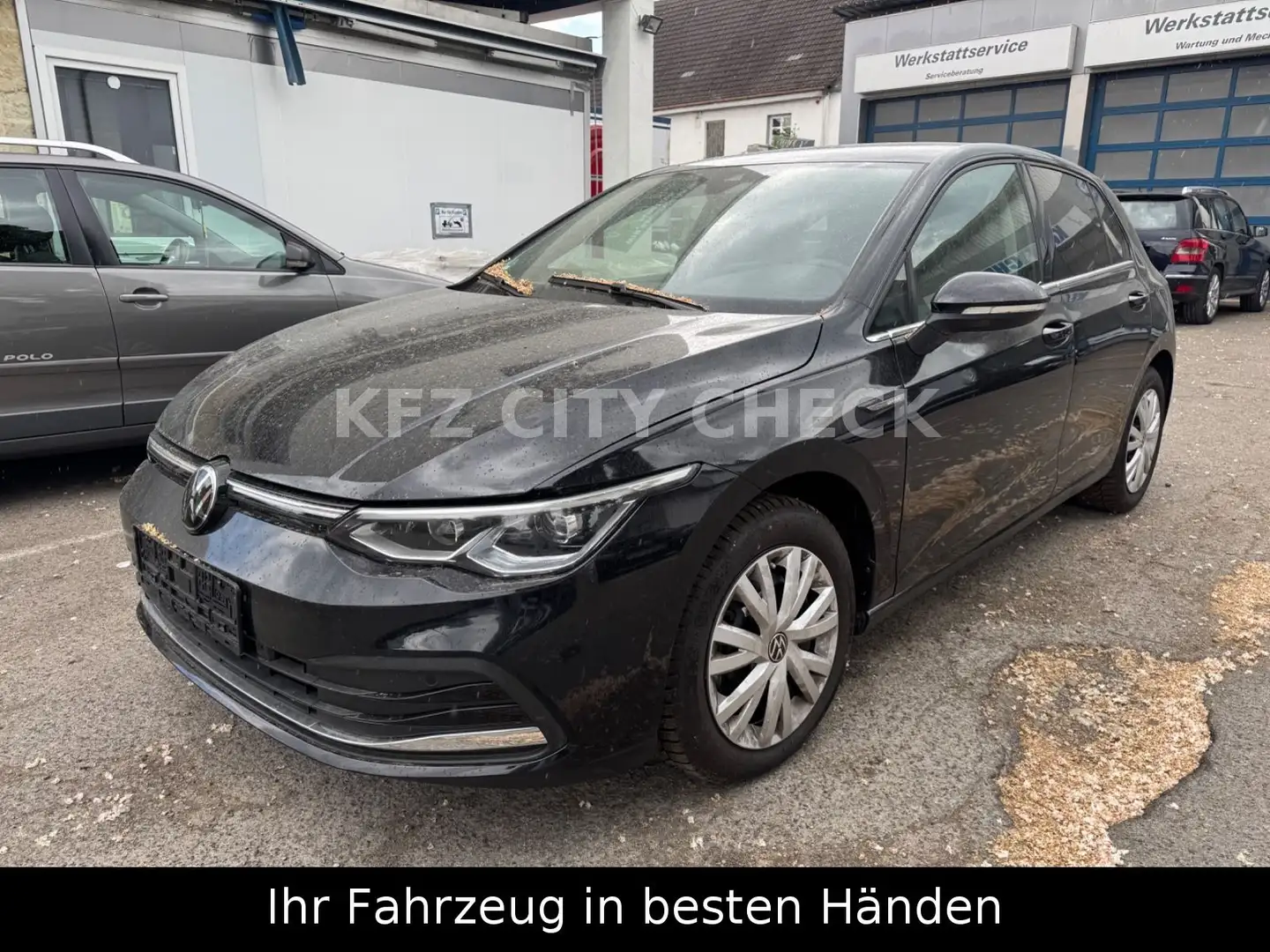 Volkswagen Golf VIII Lim. Style eTSI Schwarz - 2