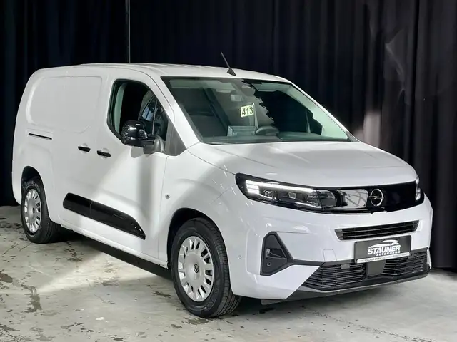 Opel Combo view 2
