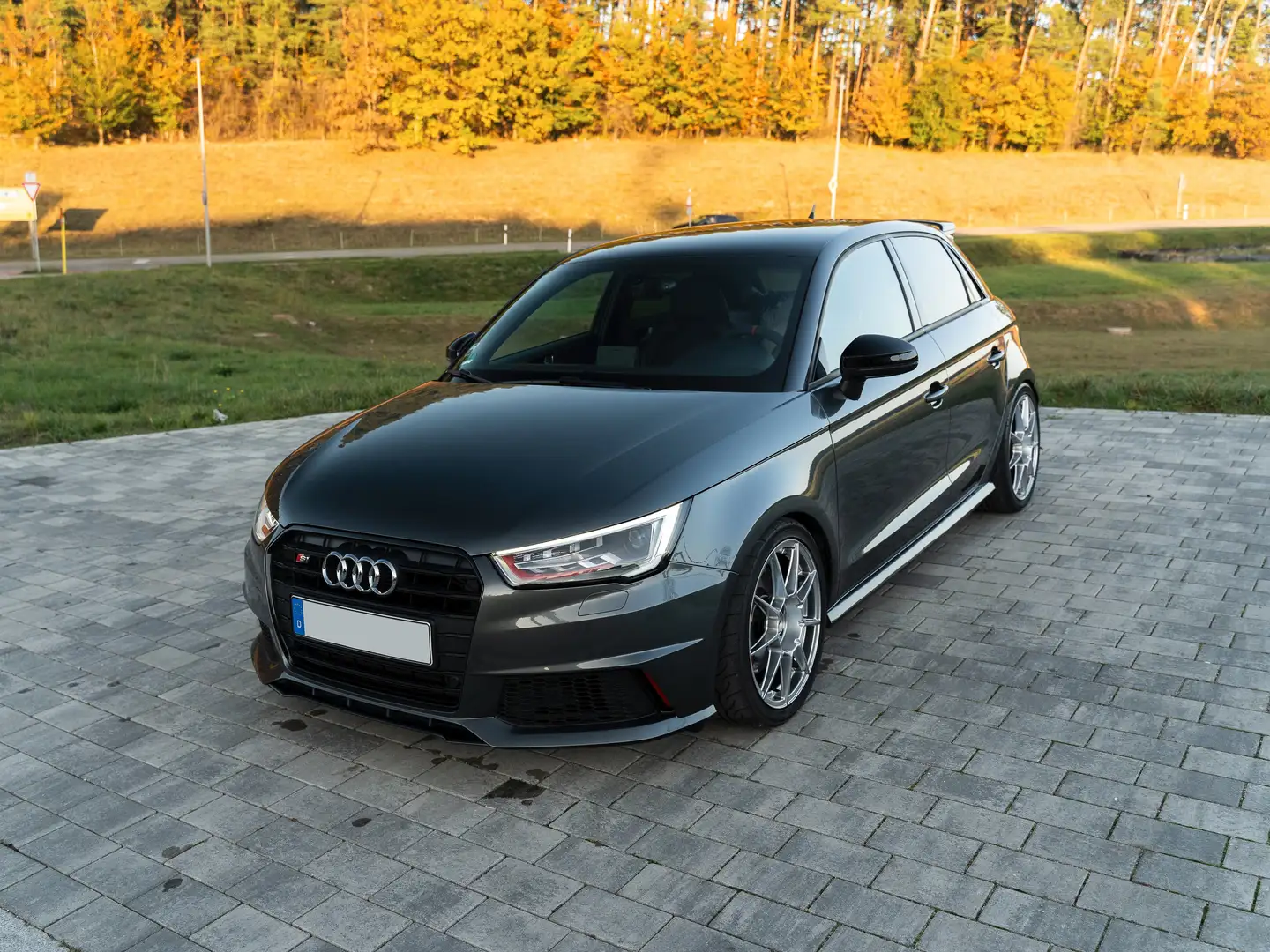 Audi S1 S1 Sportback Grau - 1