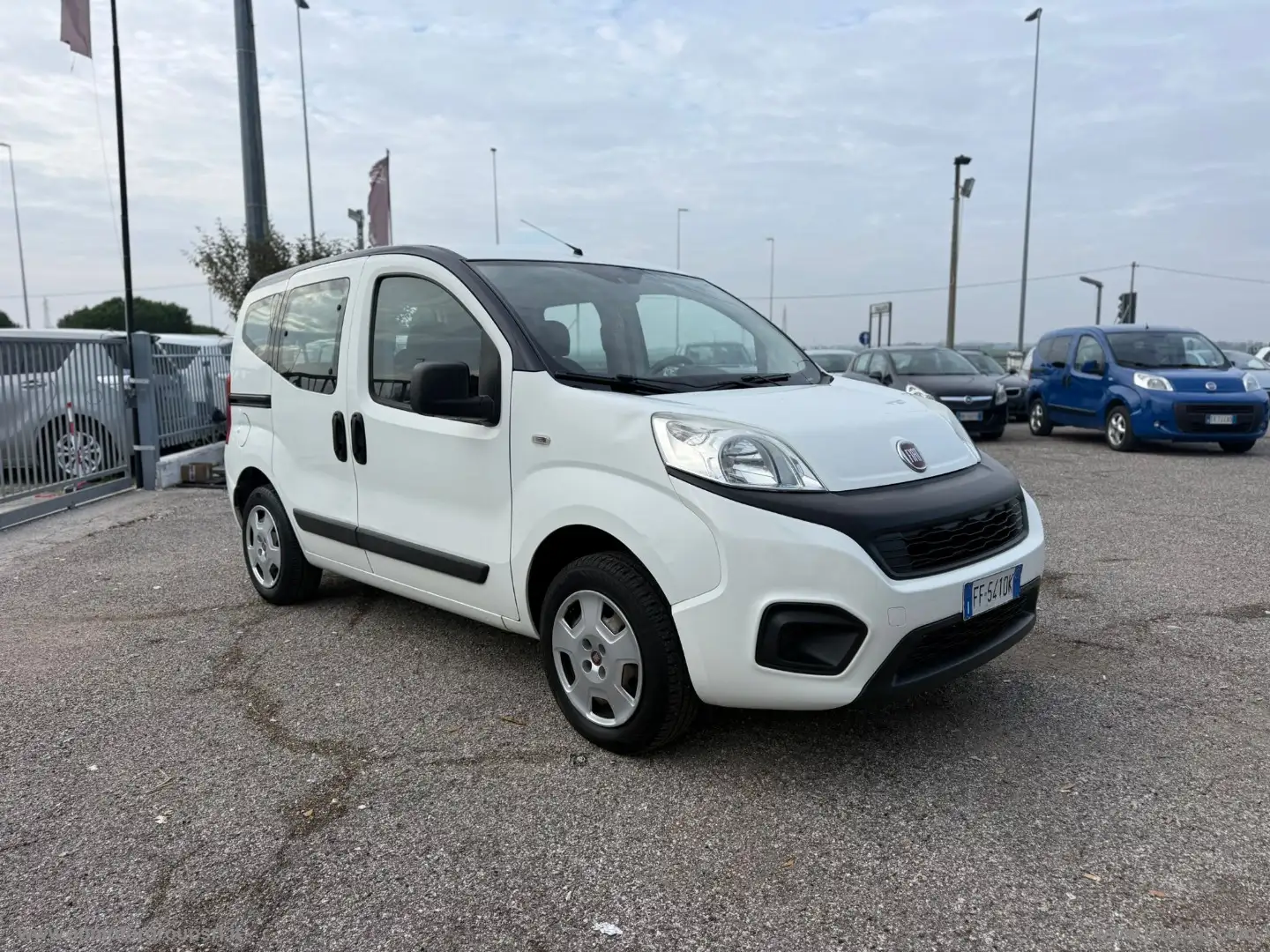 Fiat Qubo 1.4 8V 77 CV Lounge Natural Power - 1