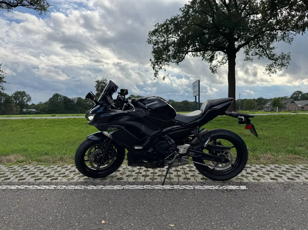 Kawasaki Ninja 650
