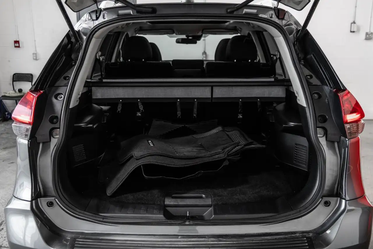 Nissan Rogue снимка Nissan Rogue