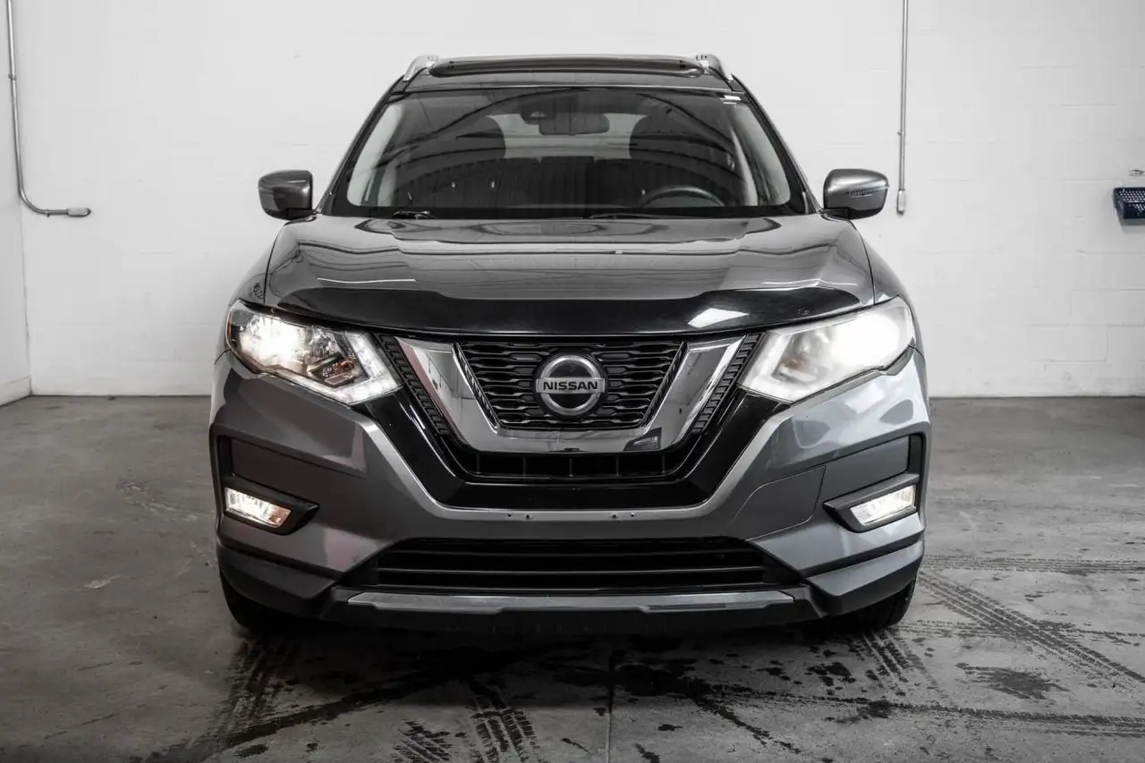 Nissan Rogue снимка Nissan Rogue