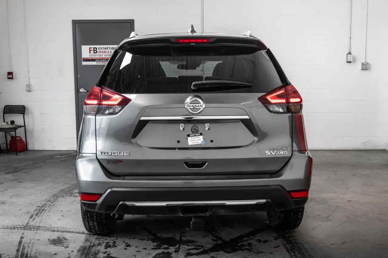 Nissan Rogue снимка Nissan Rogue