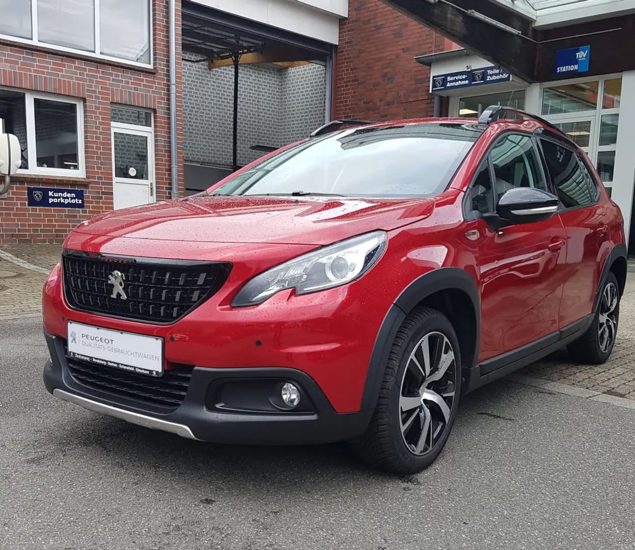 Peugeot 2008 1.2 PureTech Allure - 1