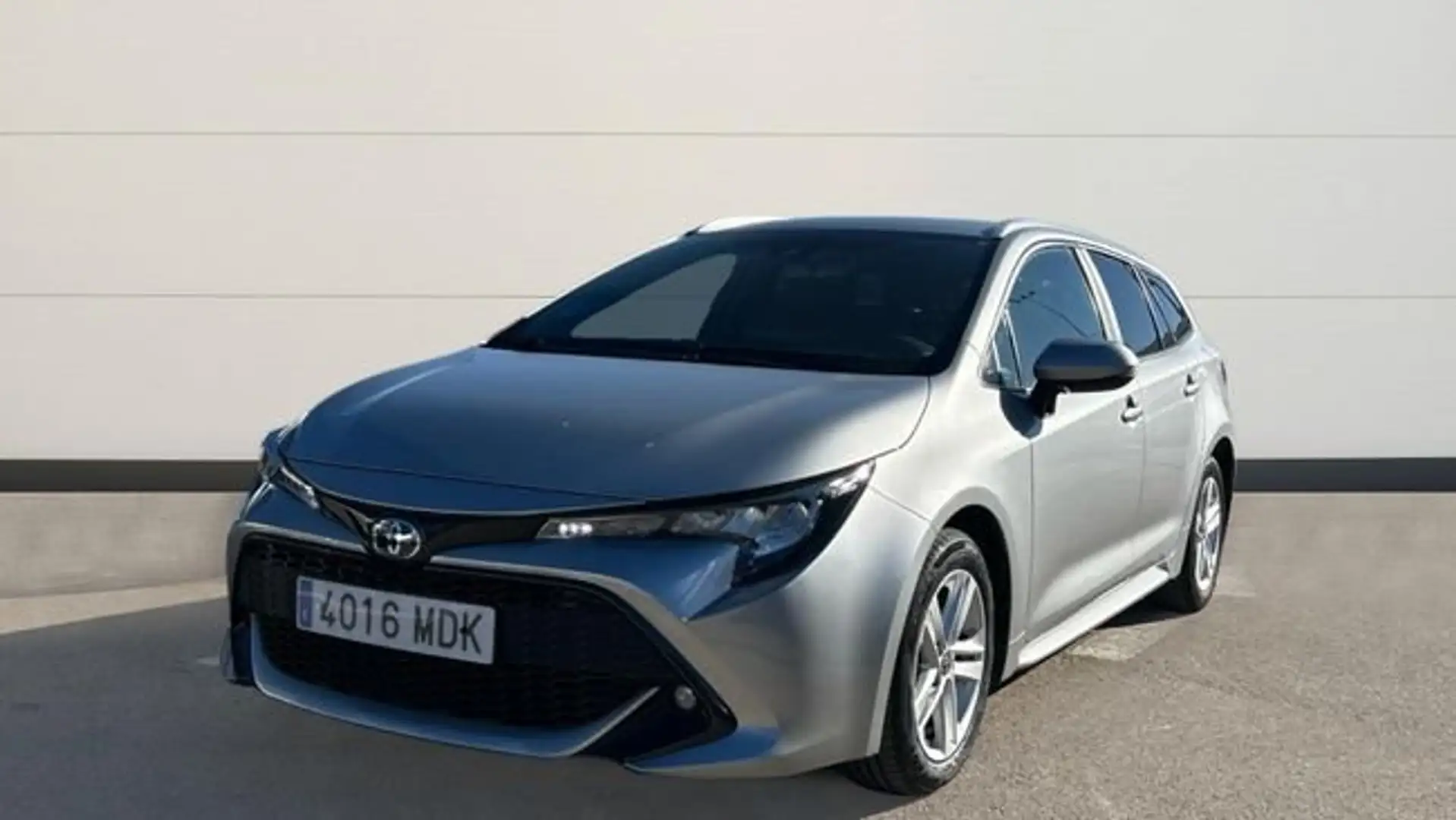 Toyota Corolla TOURING SPORT 1.8 HYBRID ACTIVE TECH E-CVT 122 5P Plateado - 2
