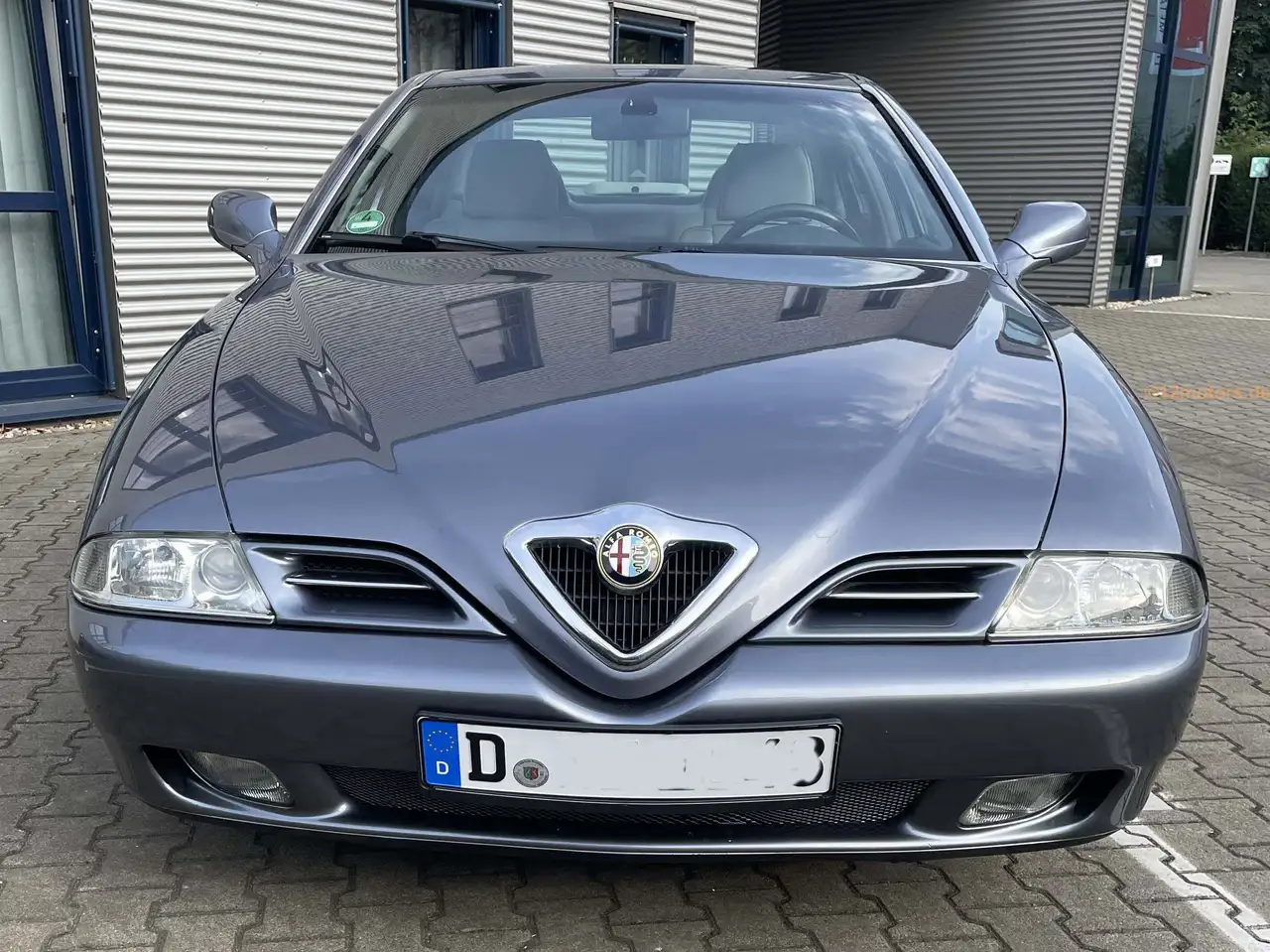 Alfa Romeo 166