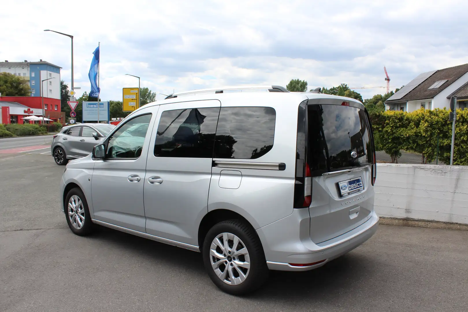 Ford Tourneo Connect Titanium 1,5EcoBoost*Navi*Winter Paket*Kamera*PDC* Argent - 2