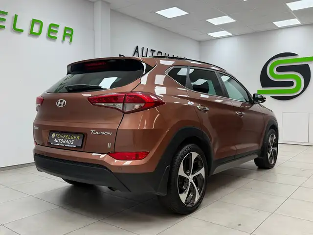 Hyundai Tucson view 7