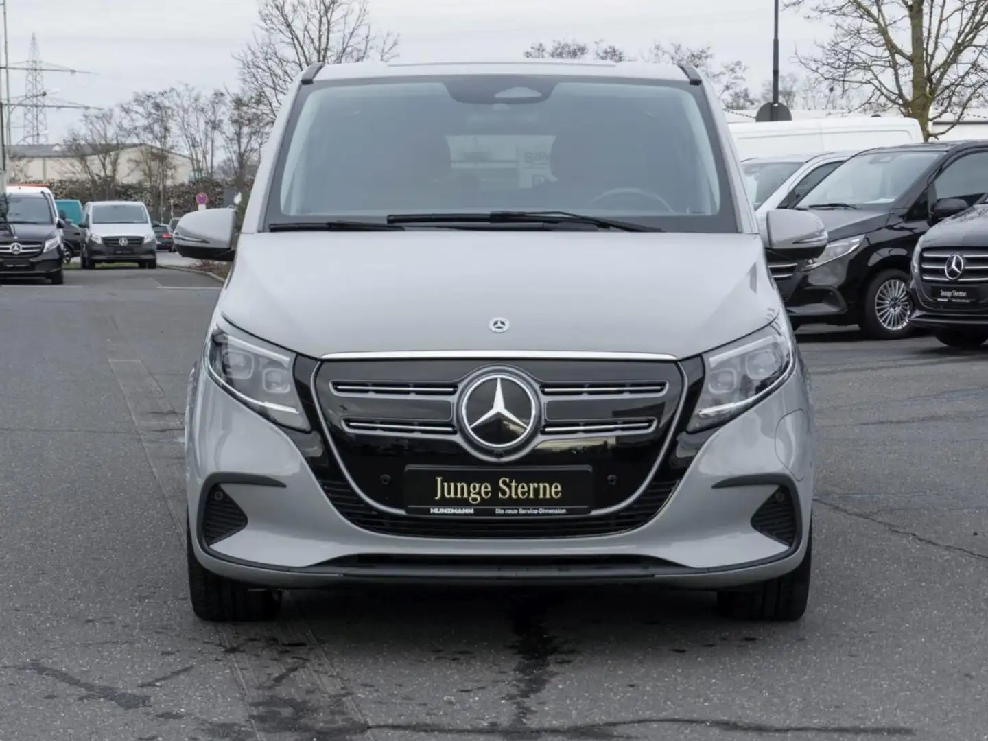 Mercedes-Benz EQV 300 Lang MBUX Navi Distronic Kamera SpurH Grau - 2