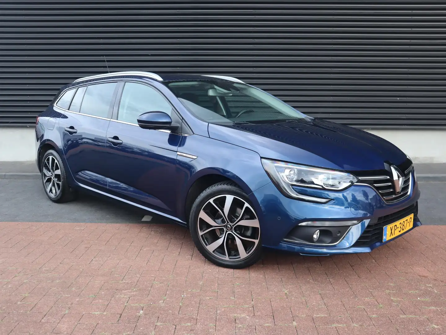 Renault Megane Estate 1.3 TCe Bose | Clima | Cruise | Navi | PDC+ Bleu - 2