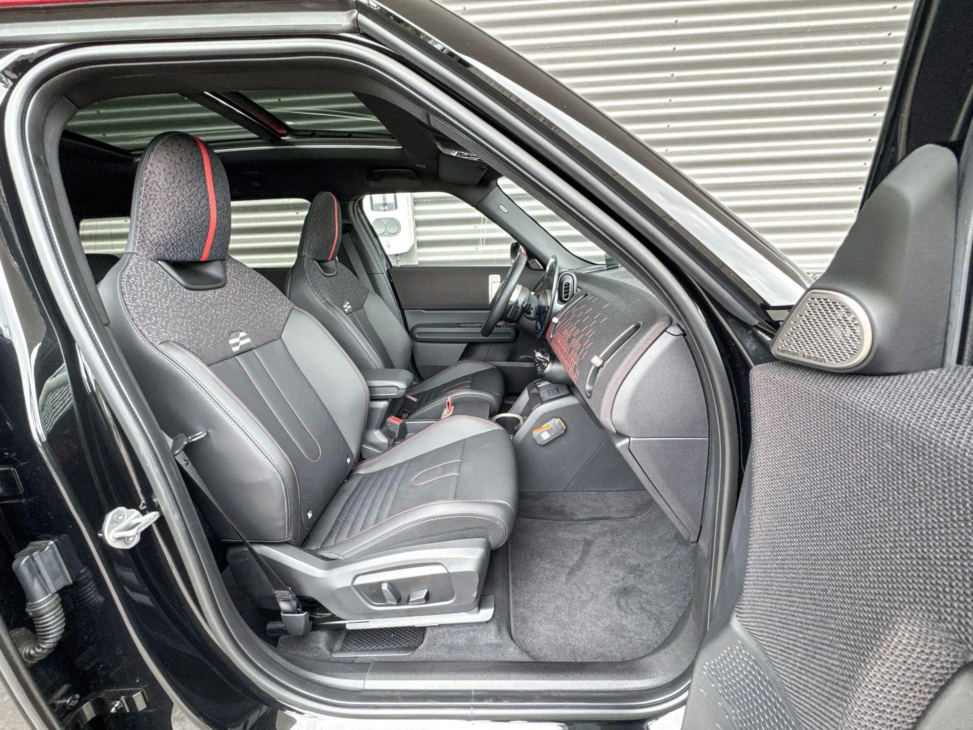 MINI John Cooper Works Countryman All4 |  Pakket XL | Panorama dak | 20" John Cooper — photo 6