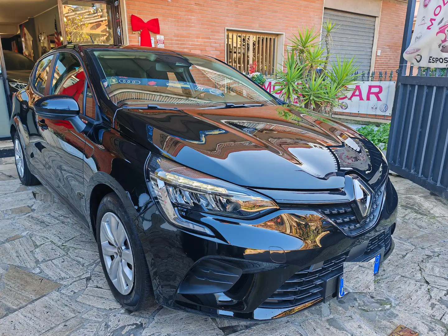 Renault Clio Clio V 2020 1.0 tce Business Gpl 100cv Nero - 1