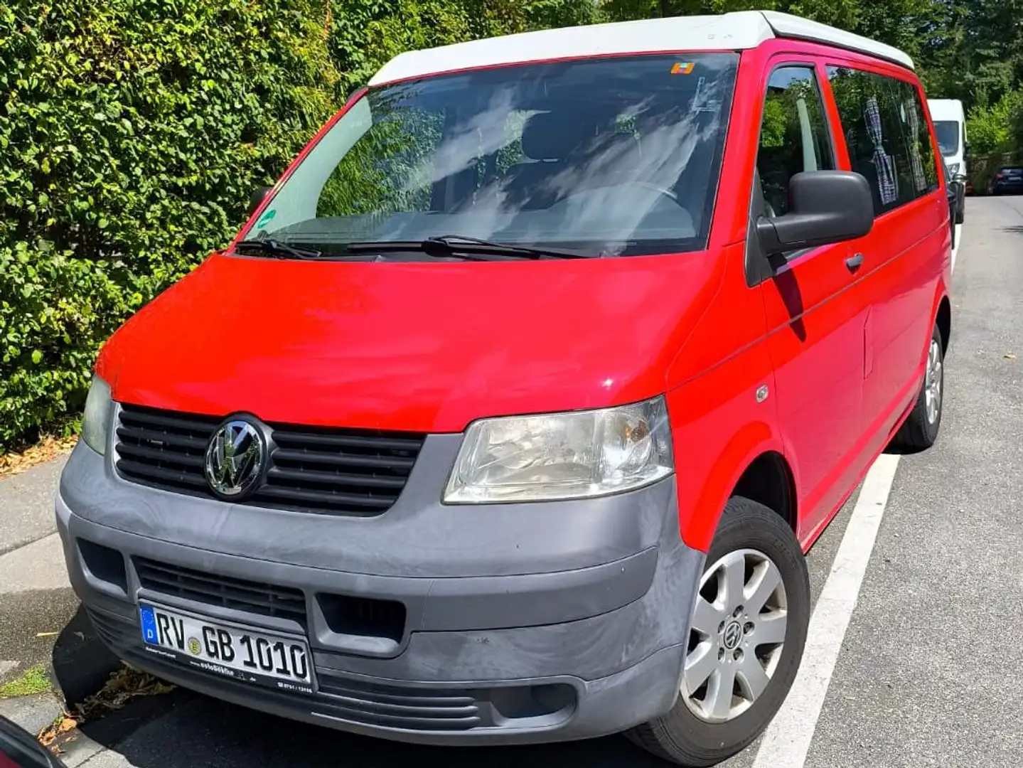 Volkswagen T5 Kombi Wohnmobil Rot - 1