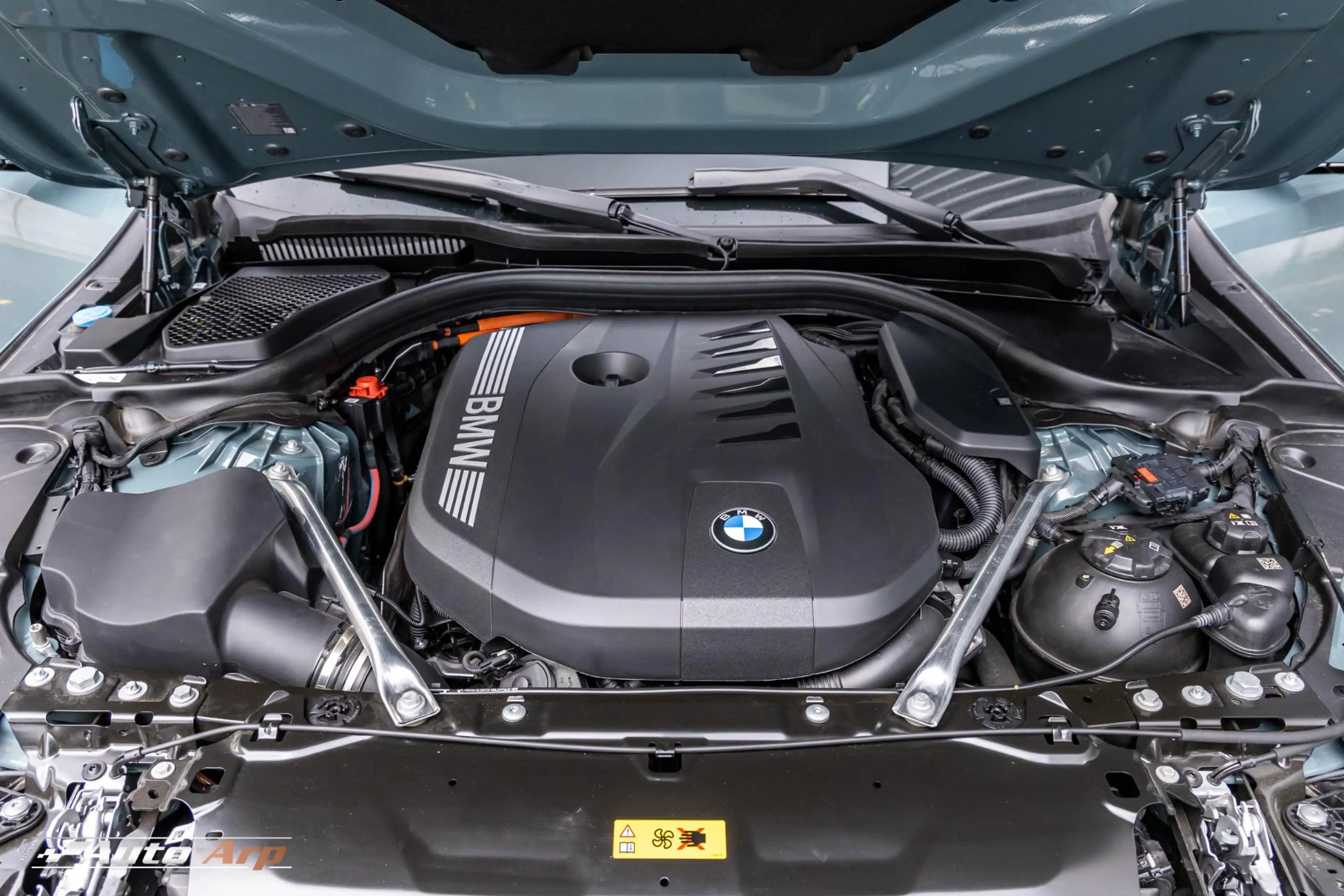 BMW 550 5-serie Touring 550e xDrive M Sport Pro Edition — photo 27