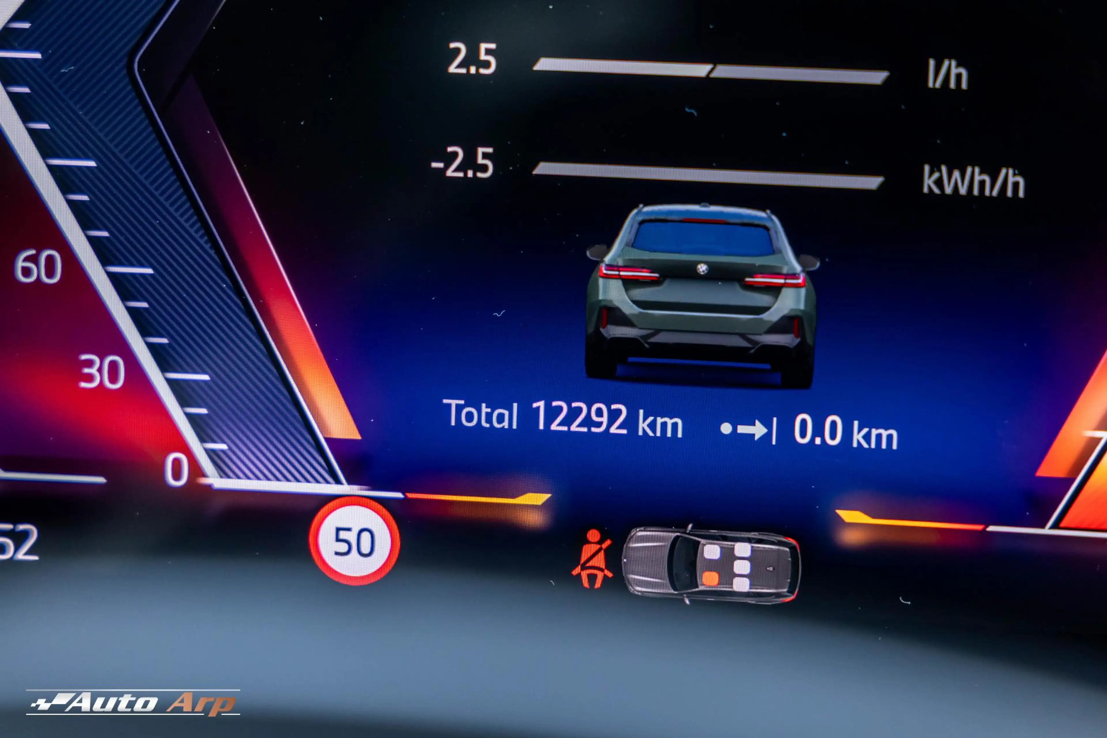 BMW 550 5-serie Touring 550e xDrive M Sport Pro Edition — photo 28