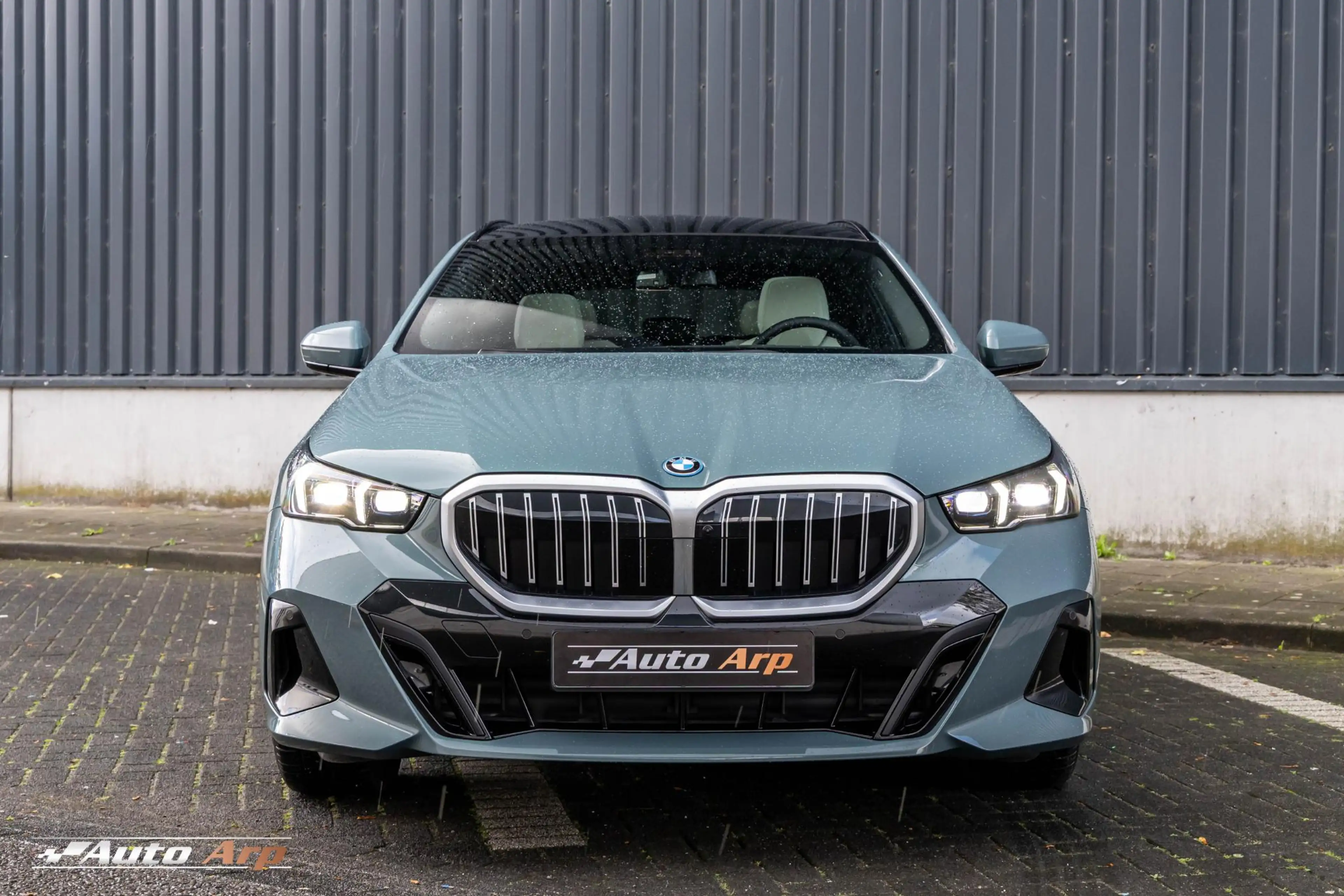 BMW 550 5-serie Touring 550e xDrive M Sport Pro Edition — photo 8