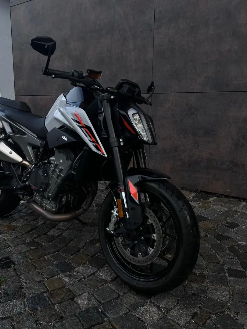 KTM 790 Duke Grau - 2