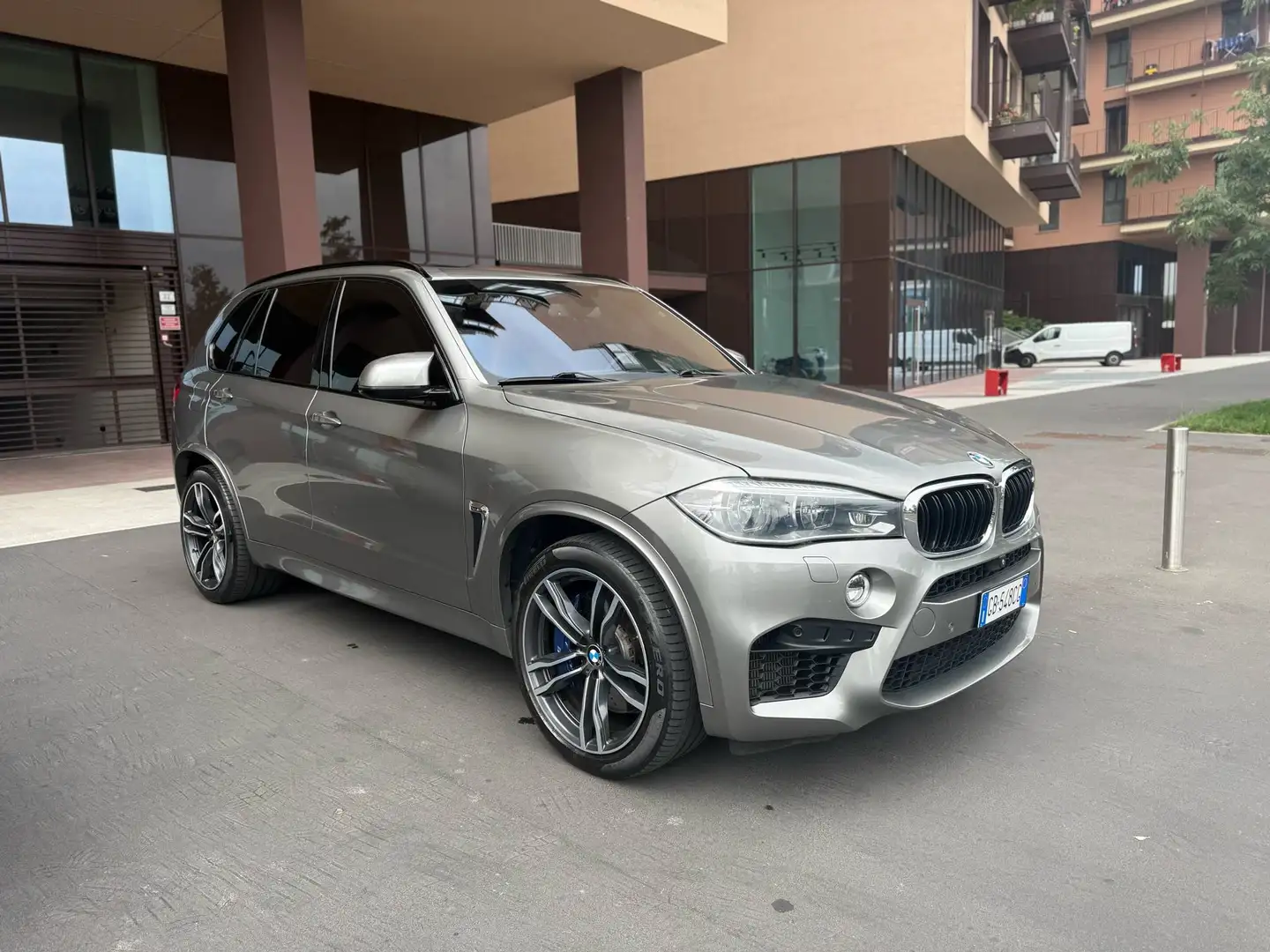 BMW X5 M 4.4 auto - 1
