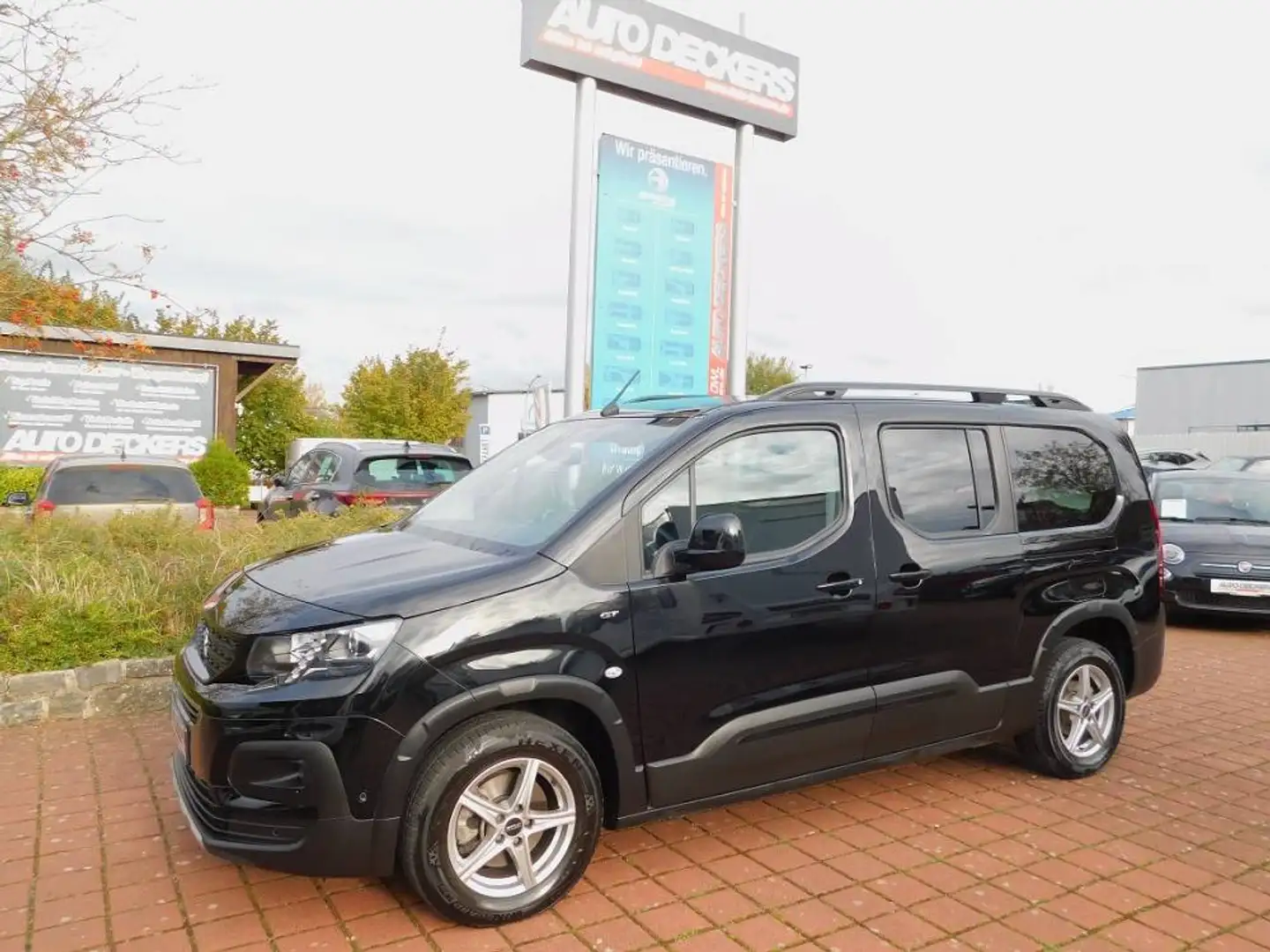 Peugeot Rifter 1,2 PureTech 130 Automatik GT Line L2 7 Sitzer AHK Noir - 1