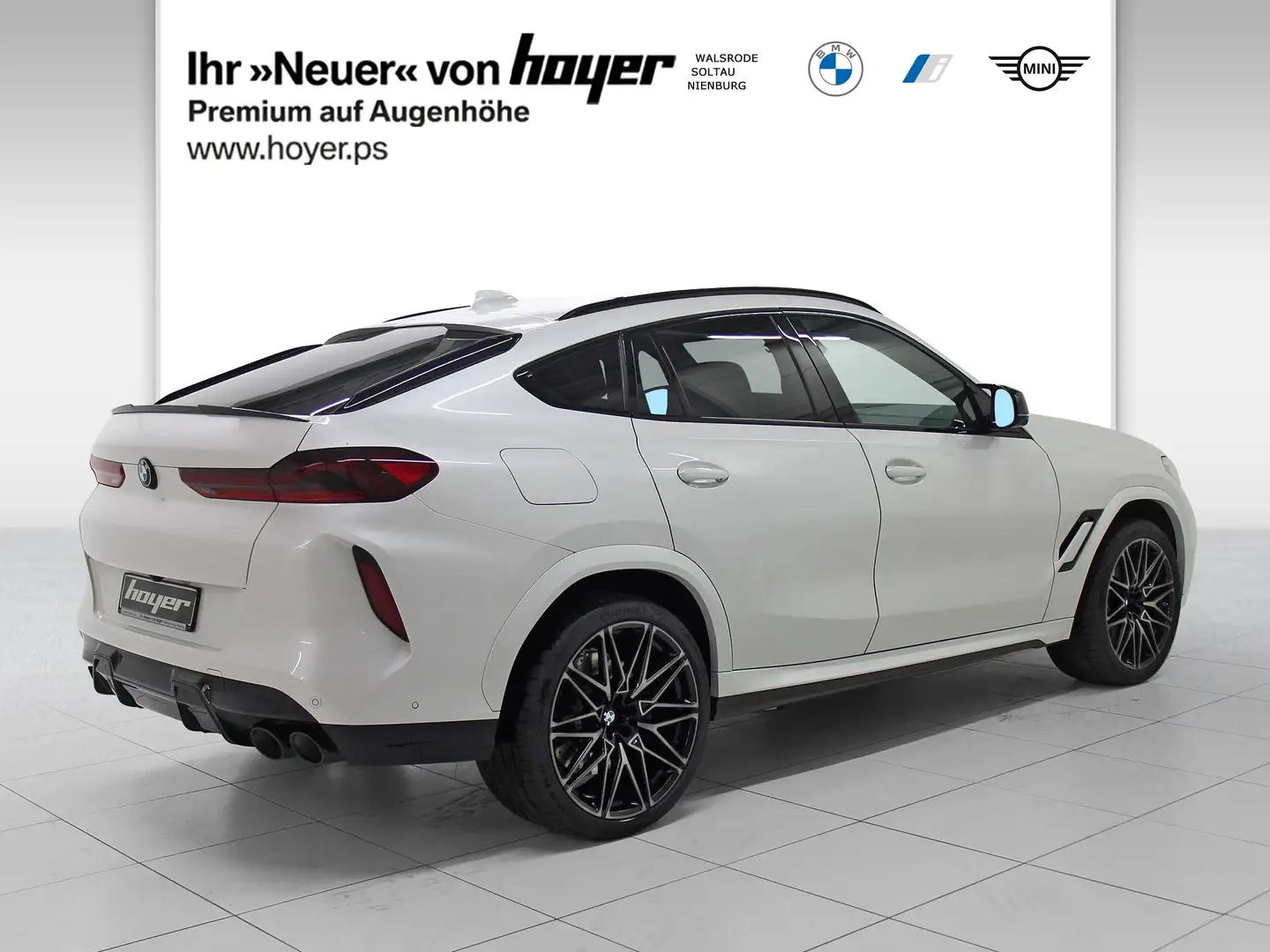 BMW X6 M Competition Drivers Package Weiß - 2