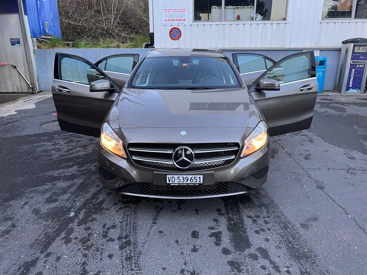 Mercedes-Benz A 180 - 1