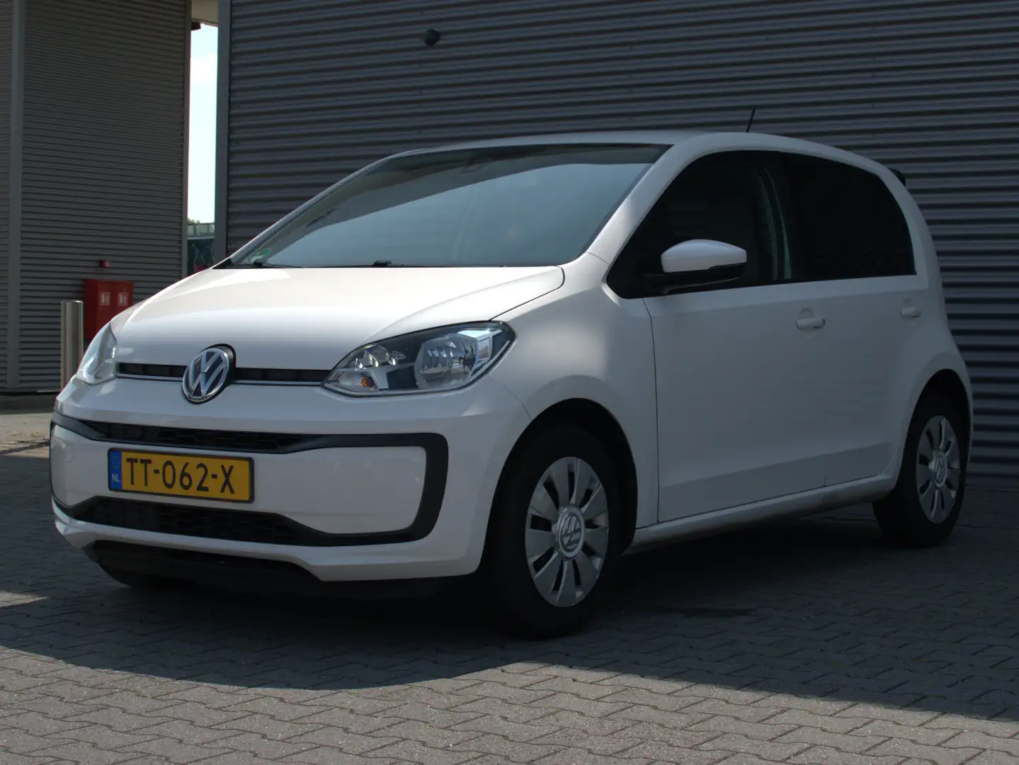 Volkswagen up! up! 1.0 BMT move Wit - 1
