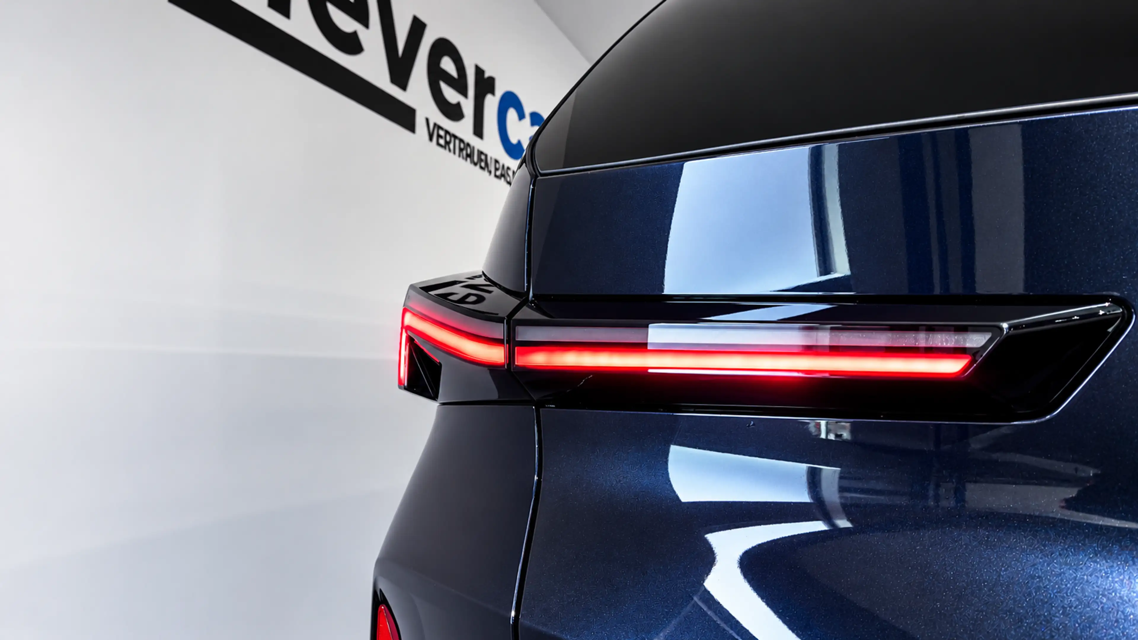 BMW XM 50e 29,4kWh Aut. — photo 10