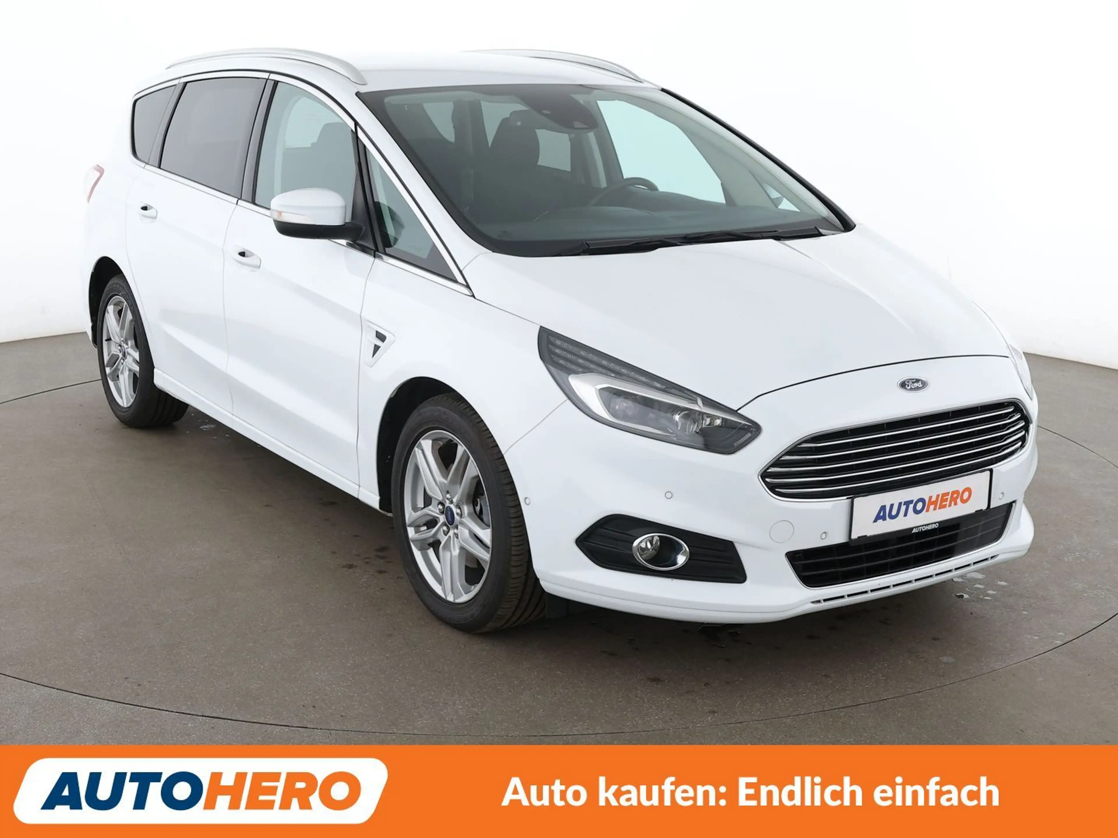 Ford S-Max 2.0 TDCi EcoBlue Titanium Aut.*NAVI*LED*CAM* — photo 8