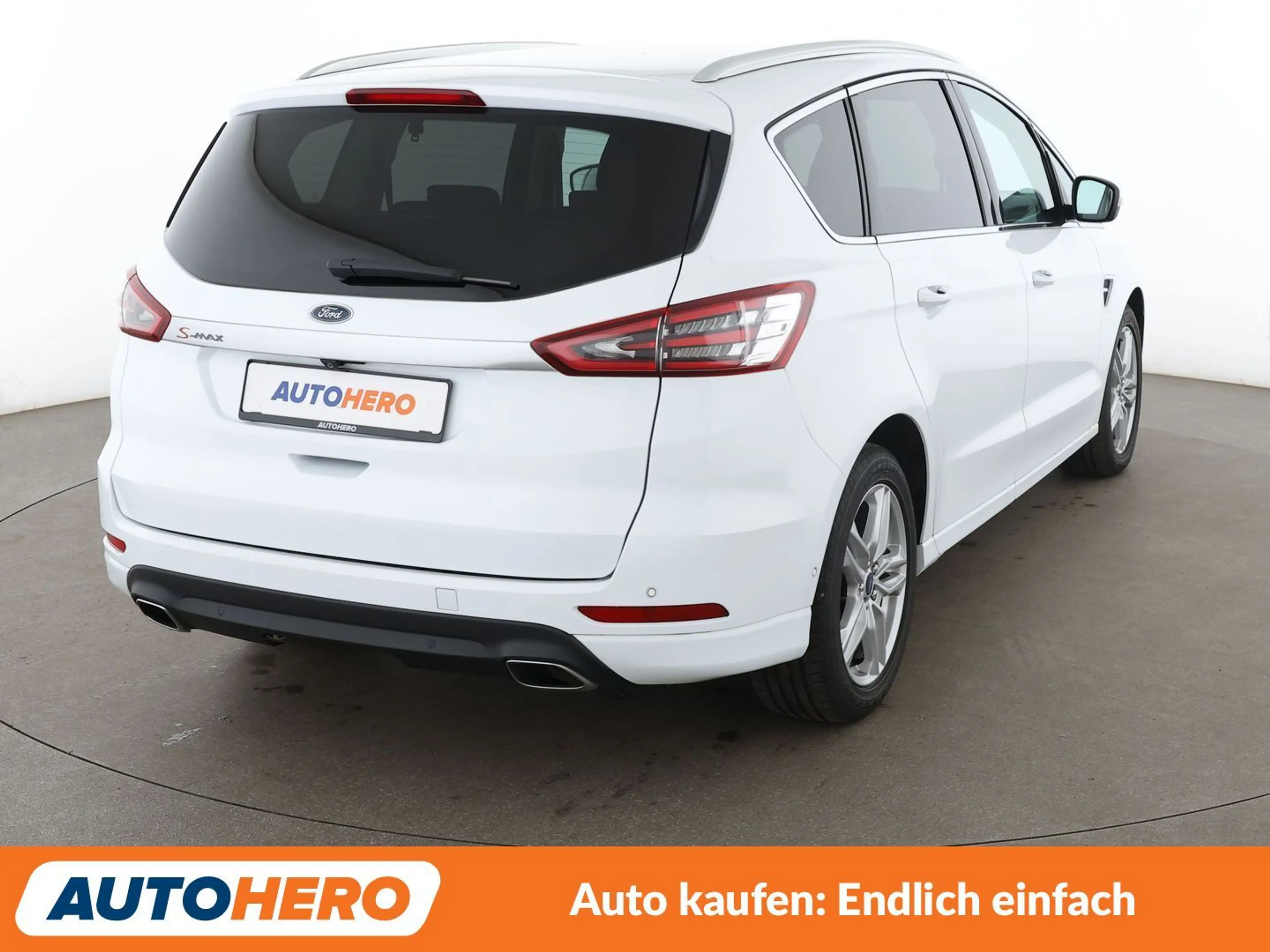 Ford S-Max 2.0 TDCi EcoBlue Titanium Aut.*NAVI*LED*CAM* — photo 6