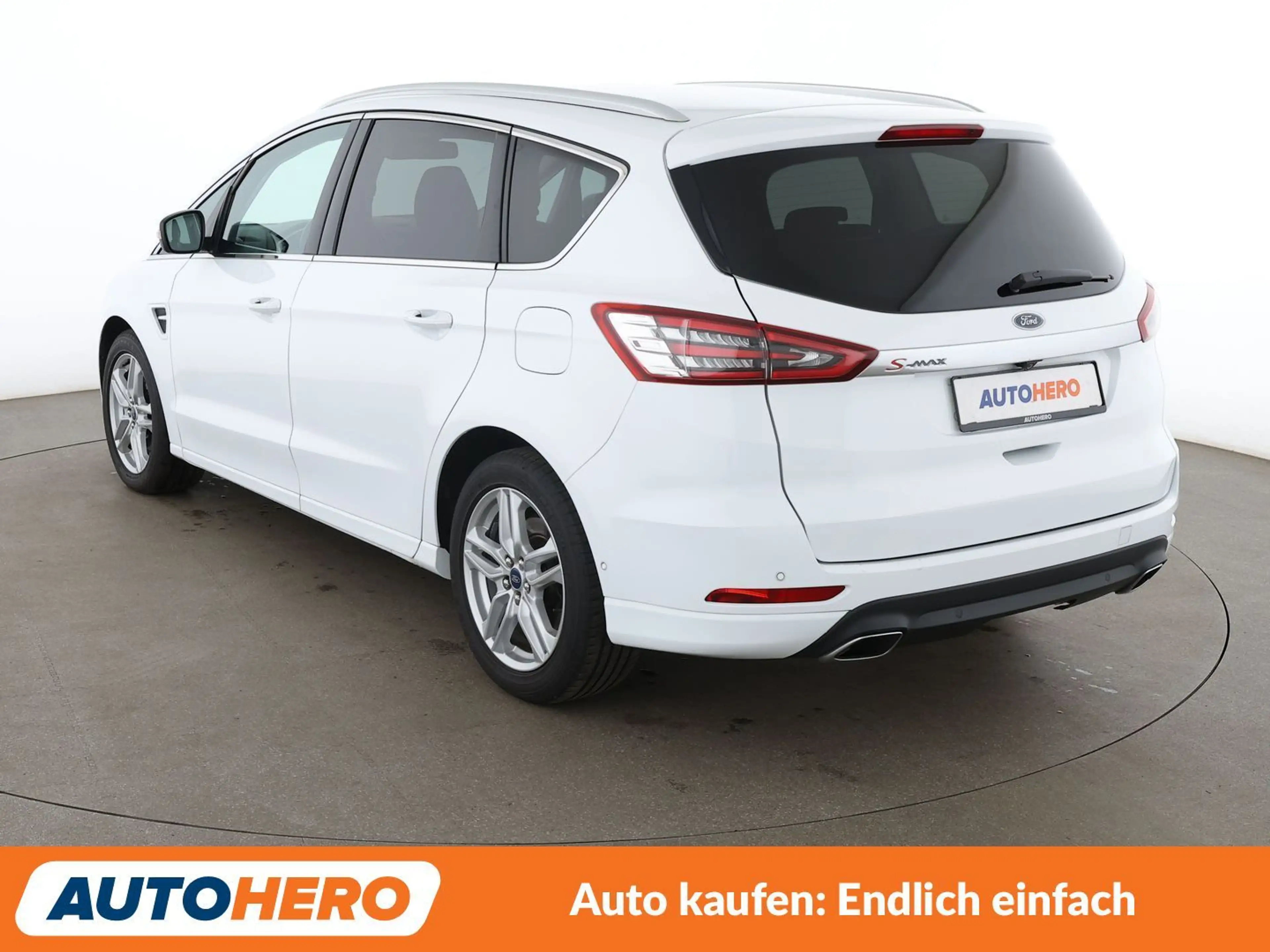 Ford S-Max 2.0 TDCi EcoBlue Titanium Aut.*NAVI*LED*CAM* — photo 4