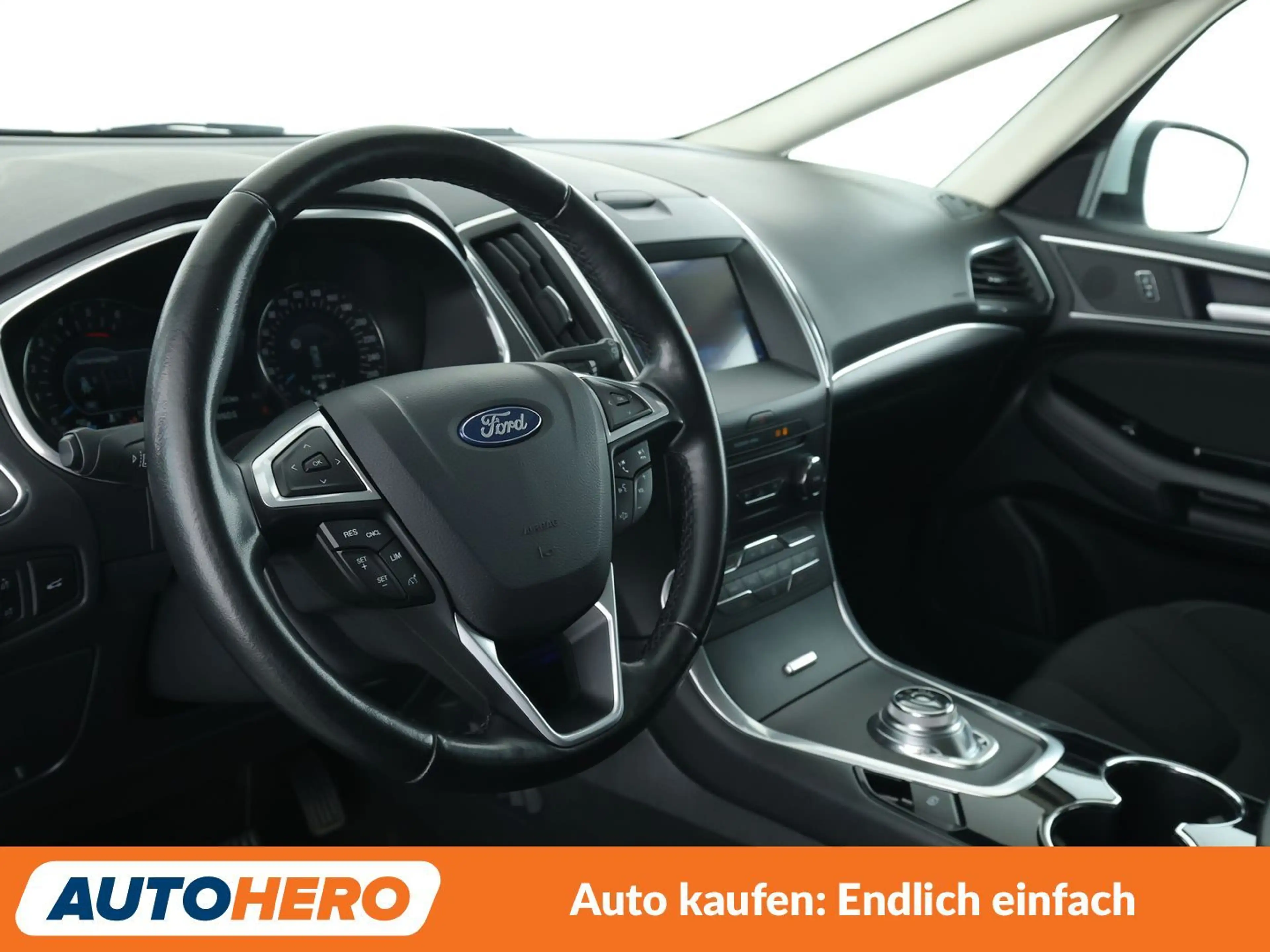 Ford S-Max 2.0 TDCi EcoBlue Titanium Aut.*NAVI*LED*CAM* — photo 11