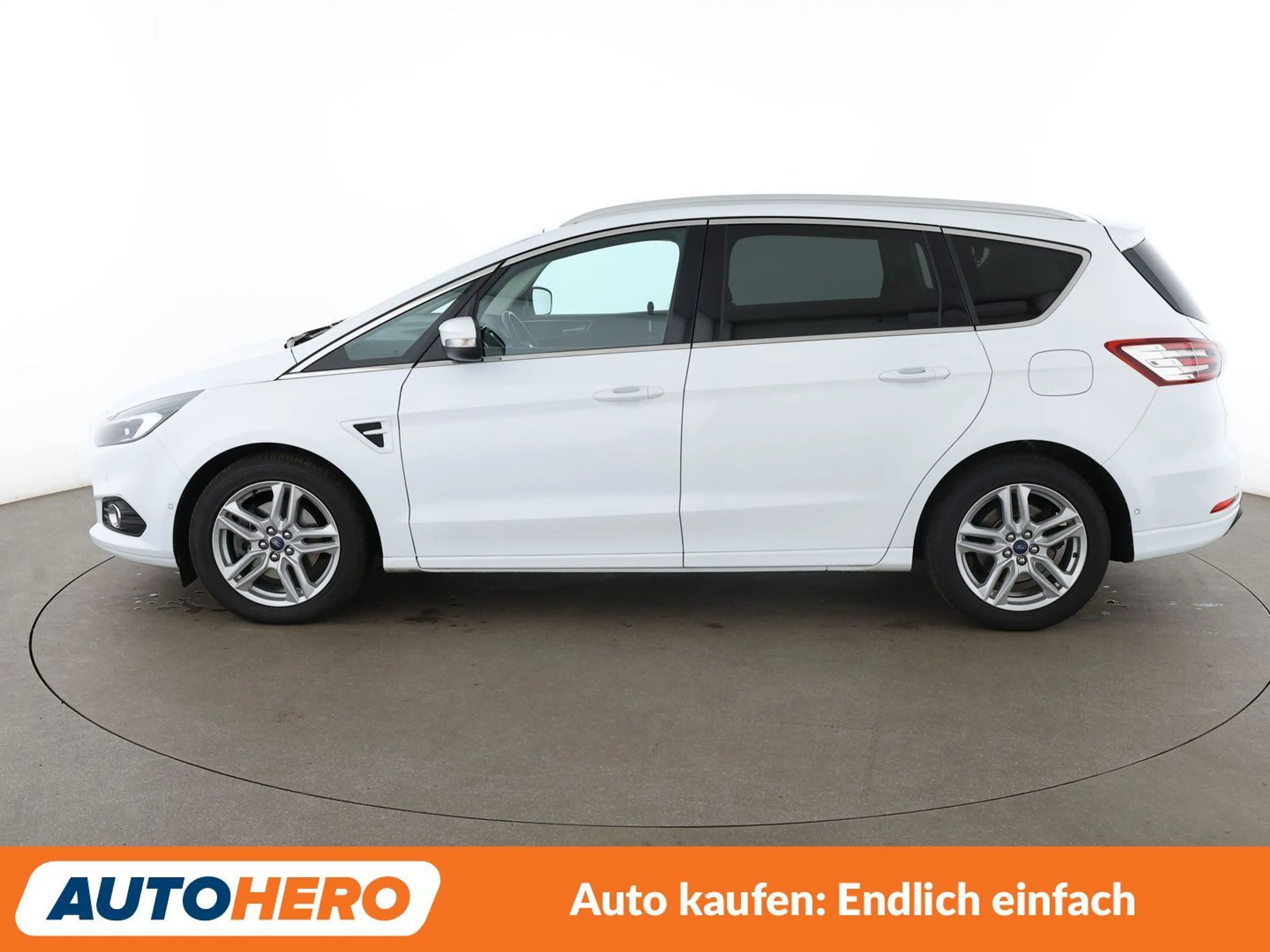Ford S-Max 2.0 TDCi EcoBlue Titanium Aut.*NAVI*LED*CAM* — photo 3