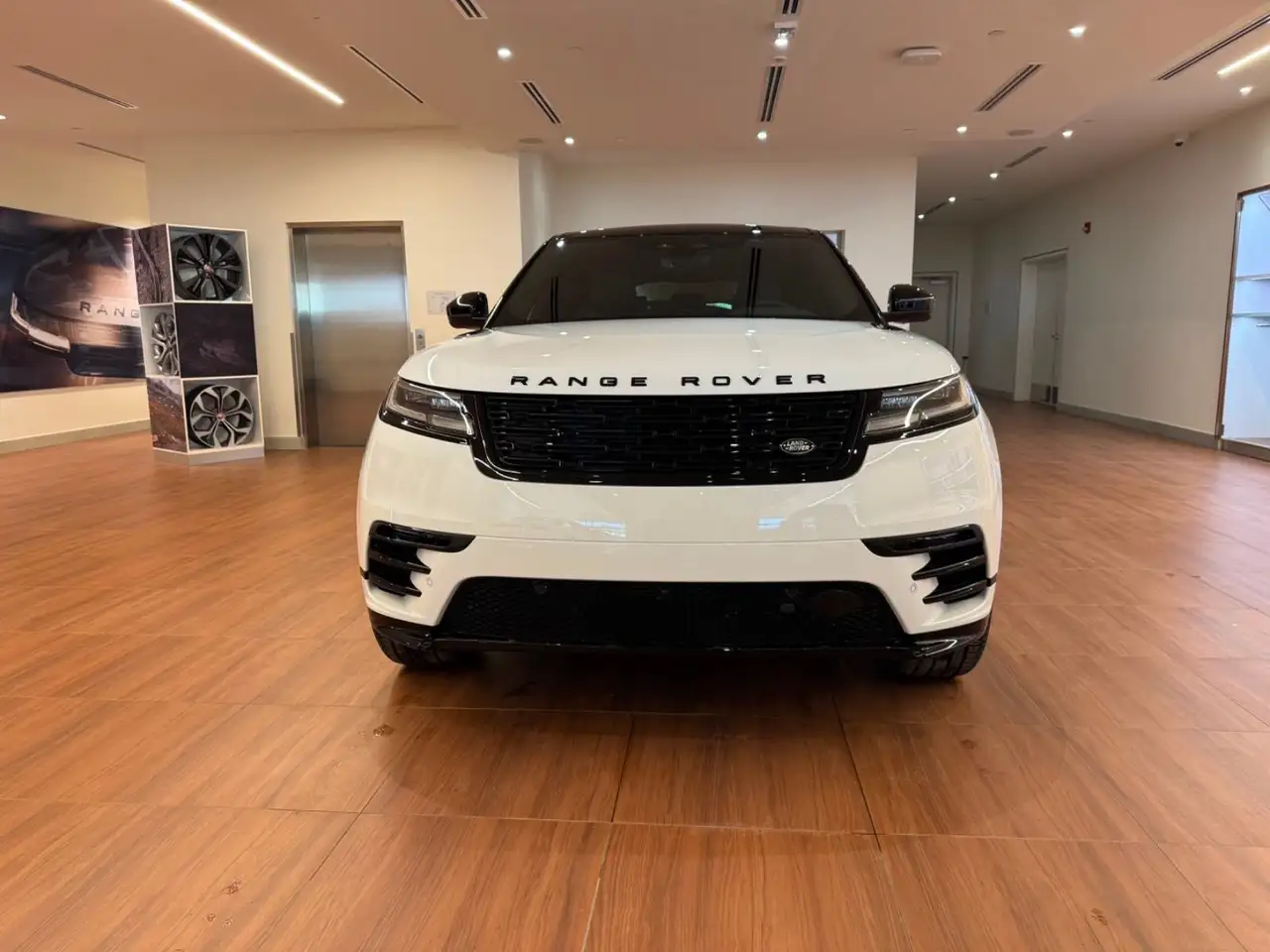 Land Rover Range Rover Velar fotografie Land Rover Range Rover Velar