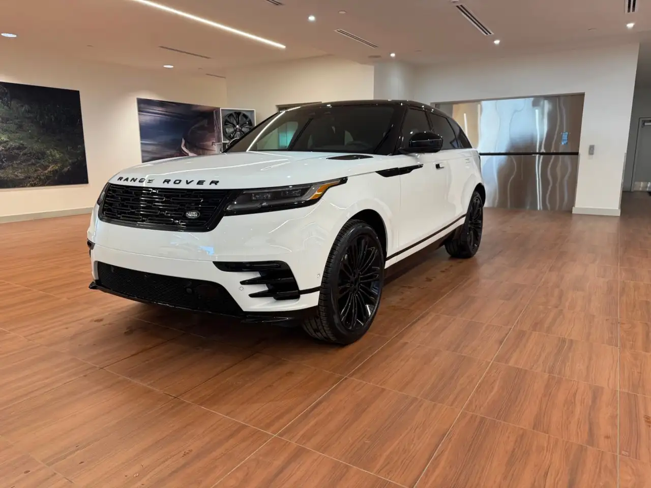 2026 Land Rover Range Rover Velar
