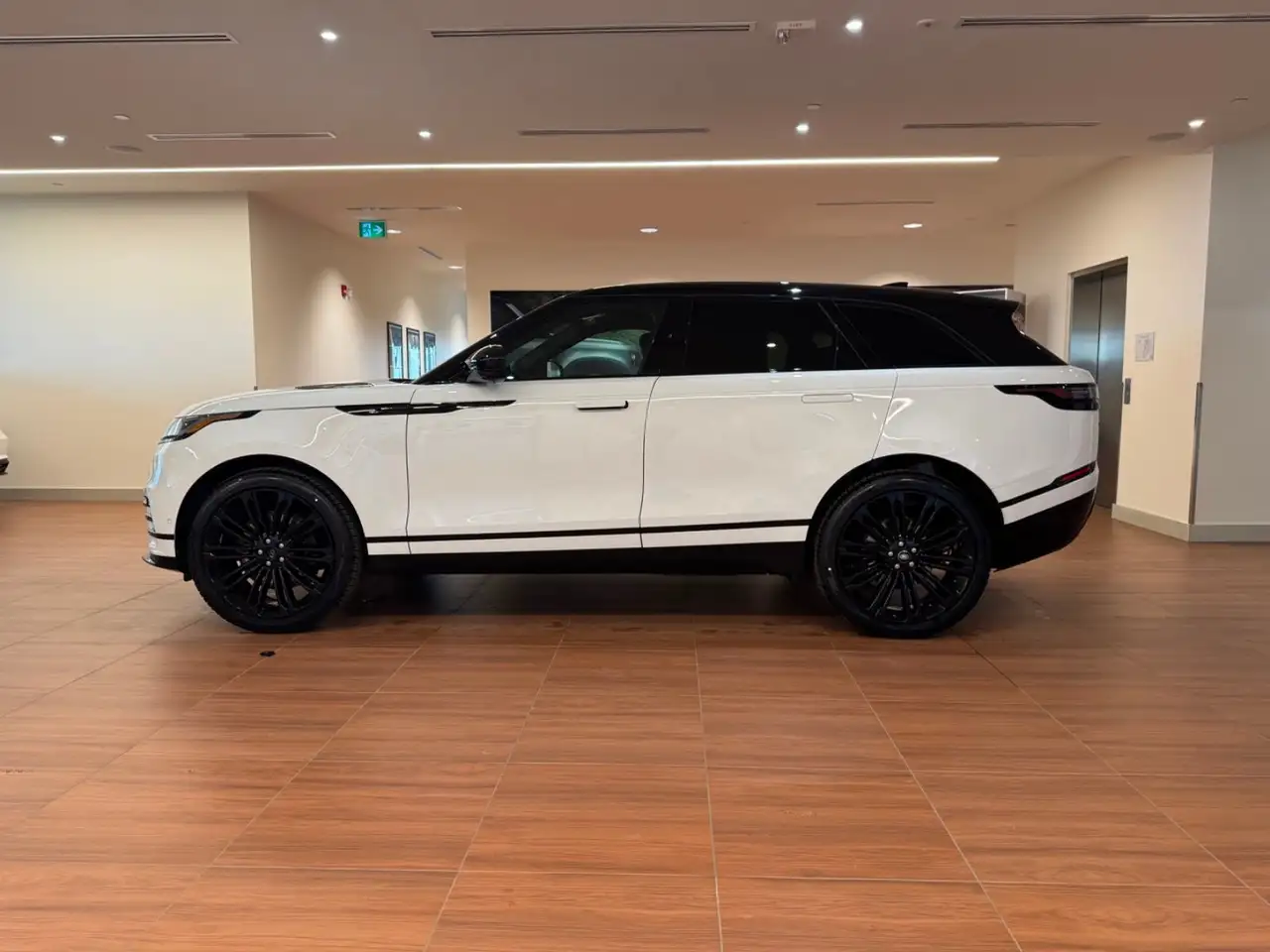 Land Rover Range Rover Velar fotografie Land Rover Range Rover Velar