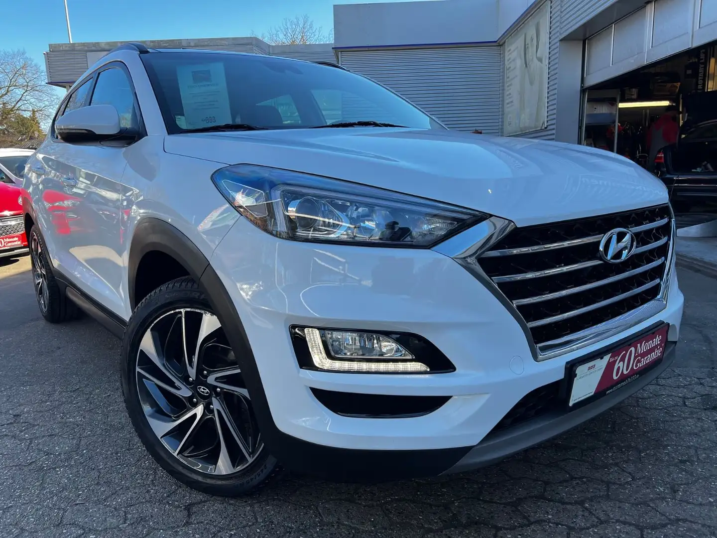 Hyundai TUCSON Premium *Pano*Kamera*LED*Automatik*19"* Weiß - 2