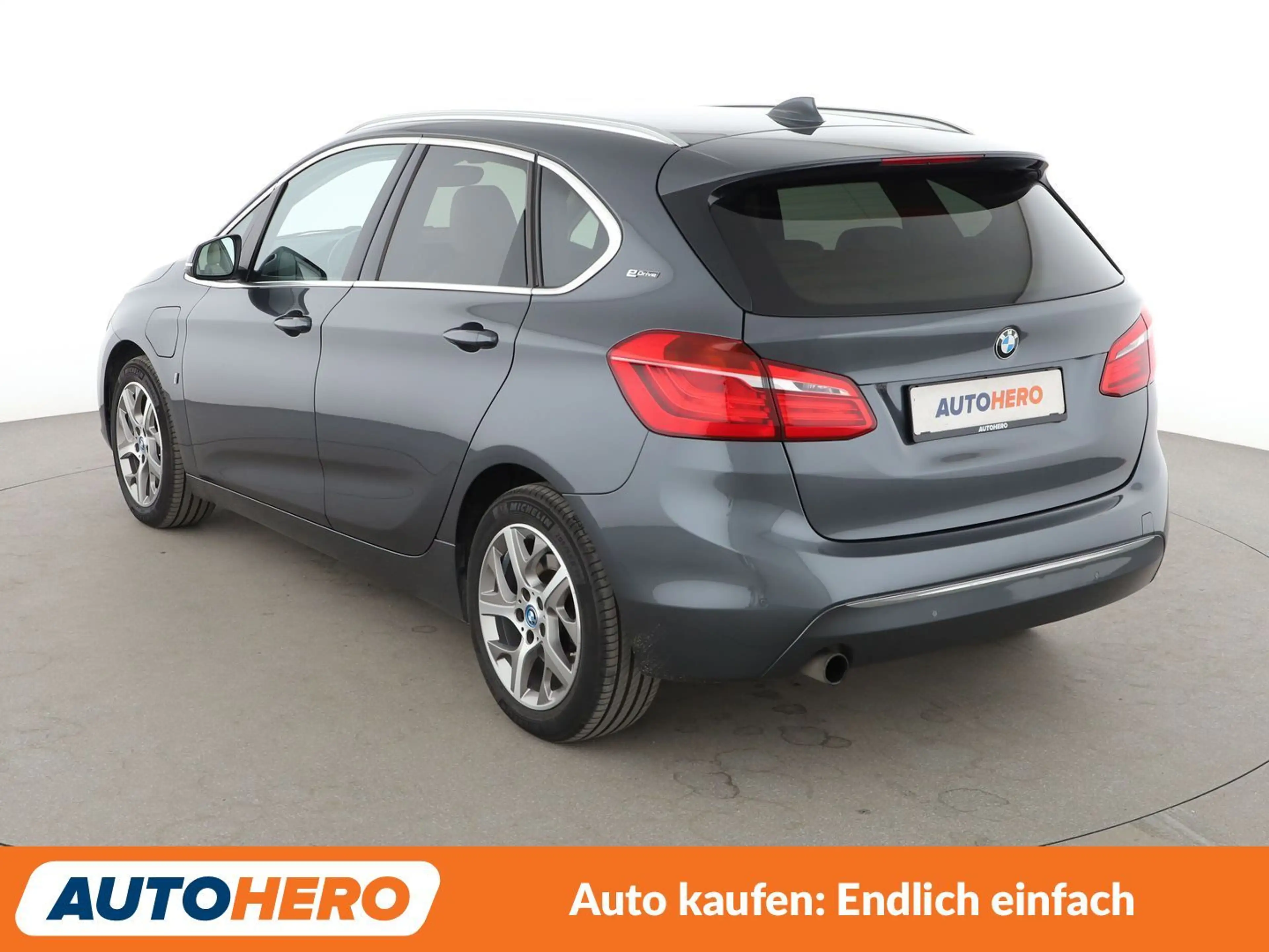 BMW 225 225xe Active Tourer Luxury Line Aut.*NAVI*PDC*TEMP — photo 4