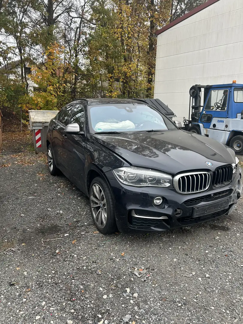 BMW X6 M M50 d Noir - 2