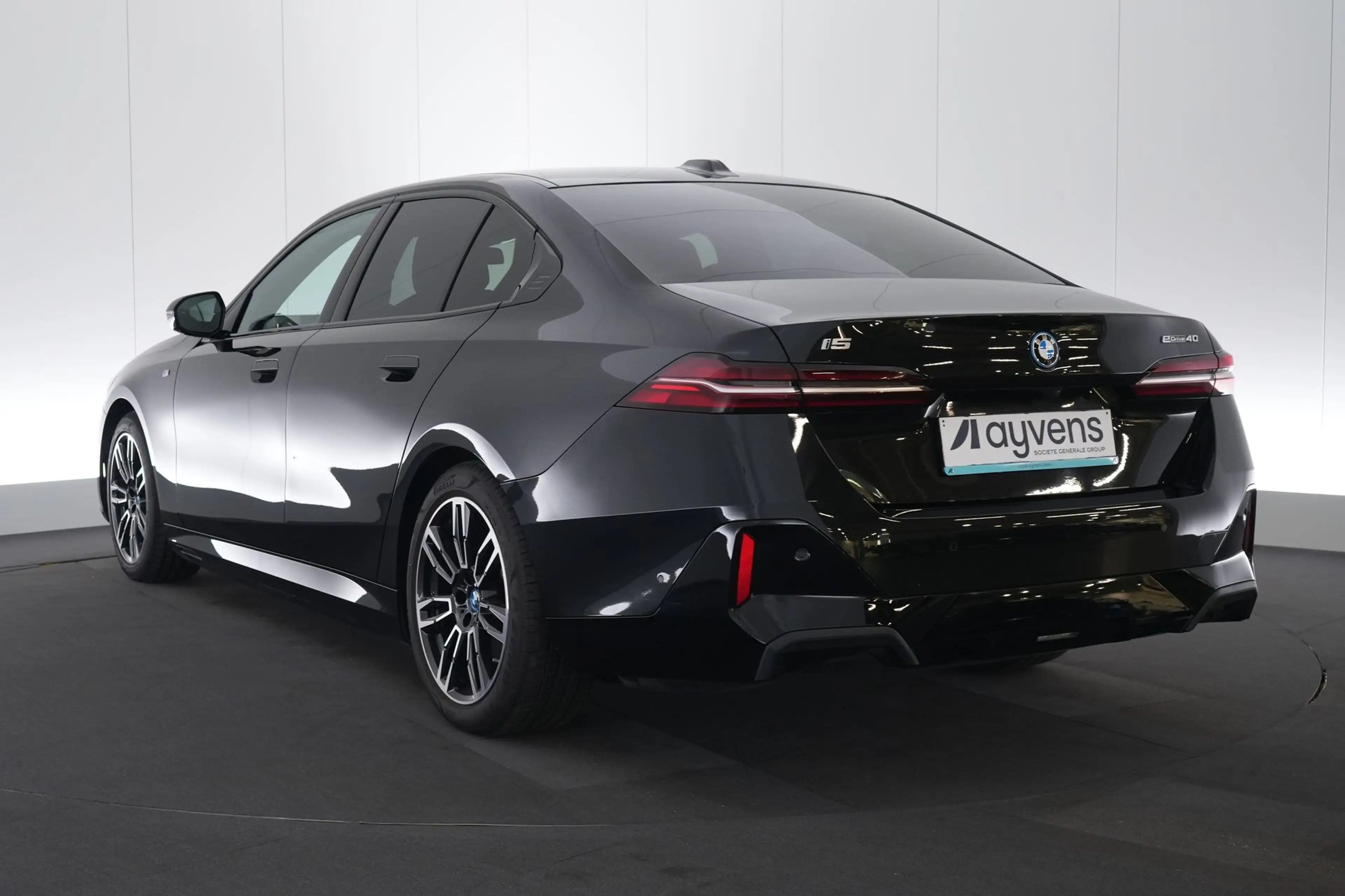 BMW i5 eDrive40 M-Sport LEDER/CUIR LED GPS PDC CAM Verw. — photo 9