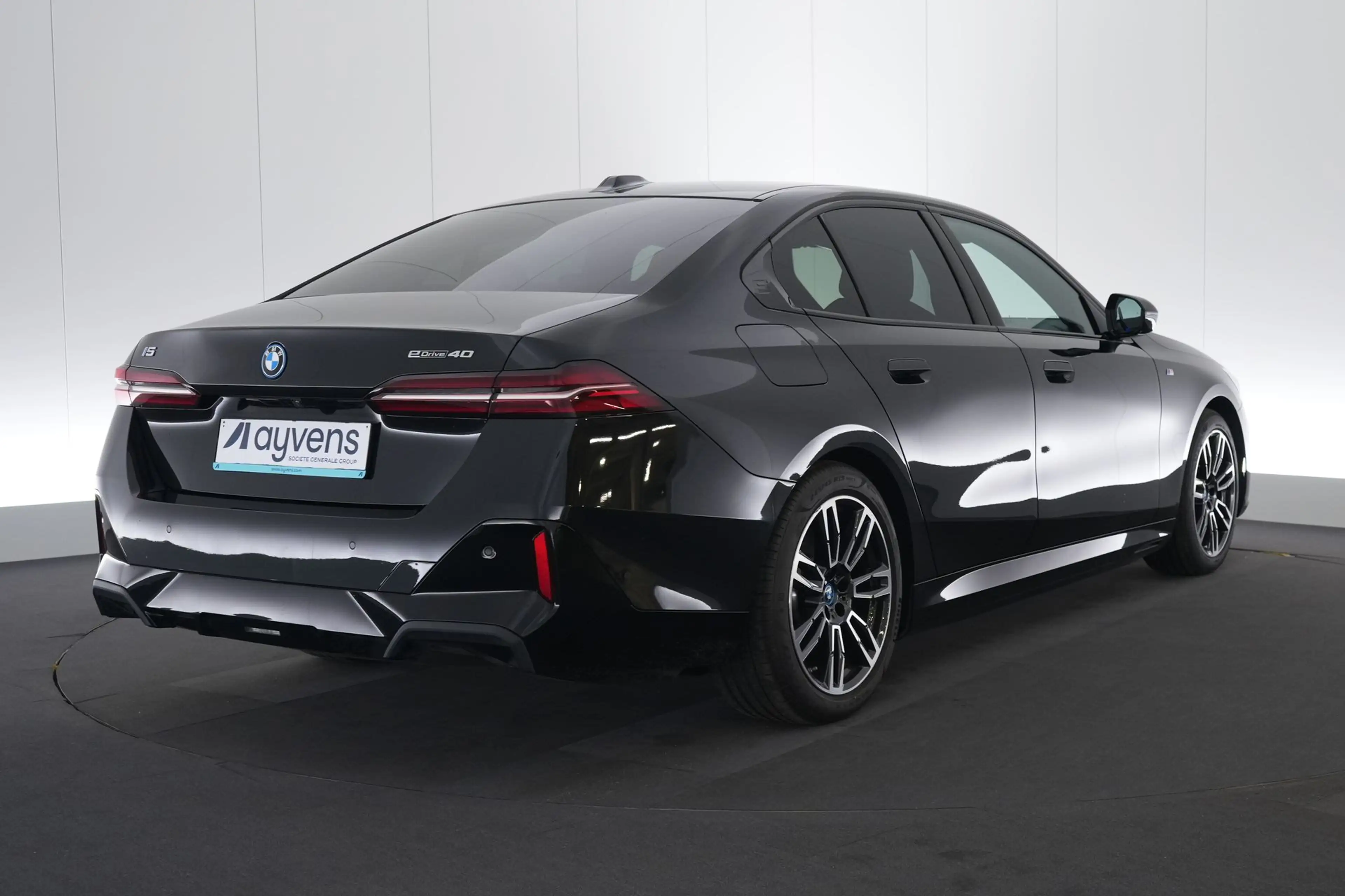 BMW i5 eDrive40 M-Sport LEDER/CUIR LED GPS PDC CAM Verw. — photo 7
