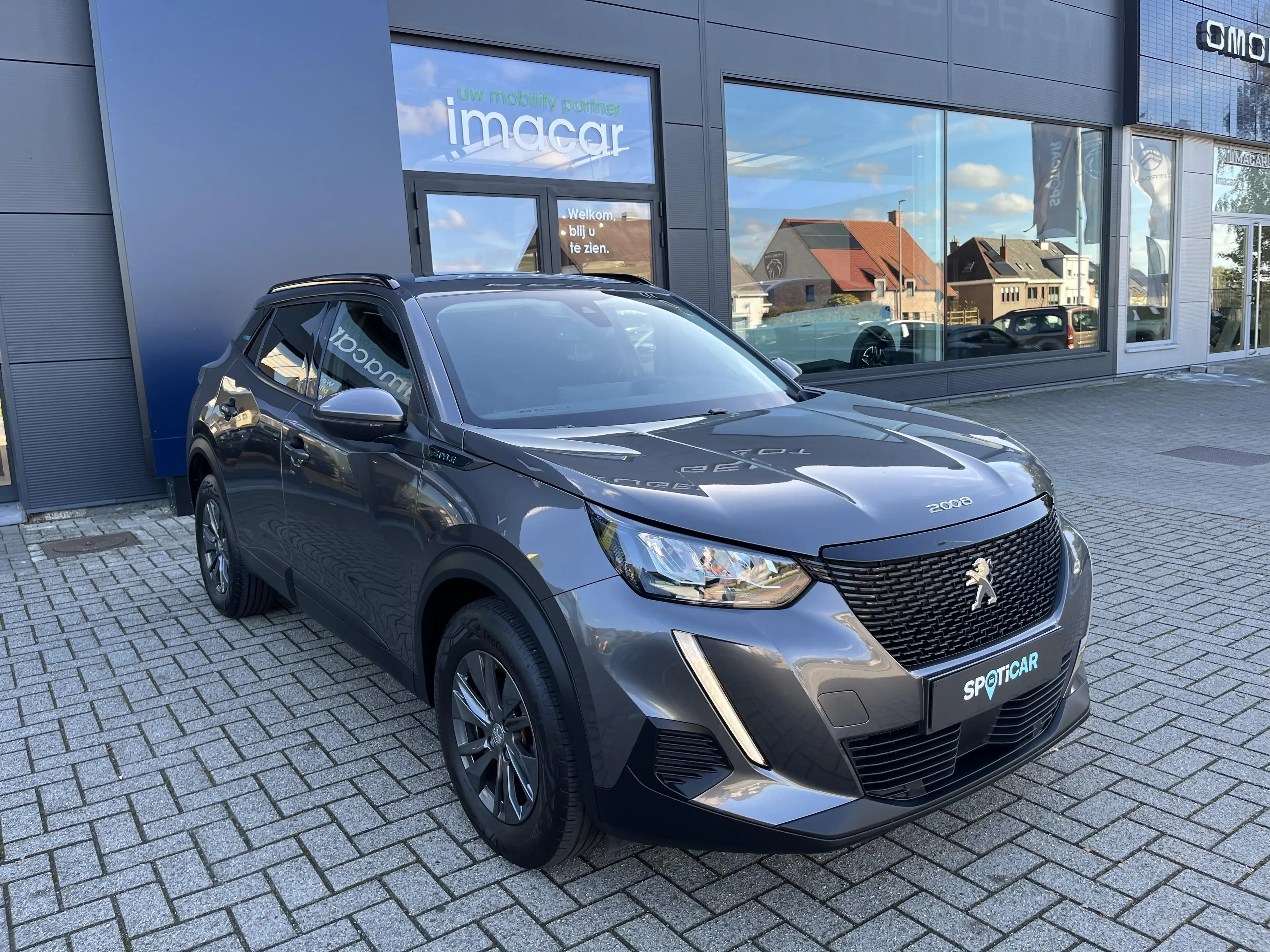 Peugeot 2008 1.2i S&S Style — photo 9