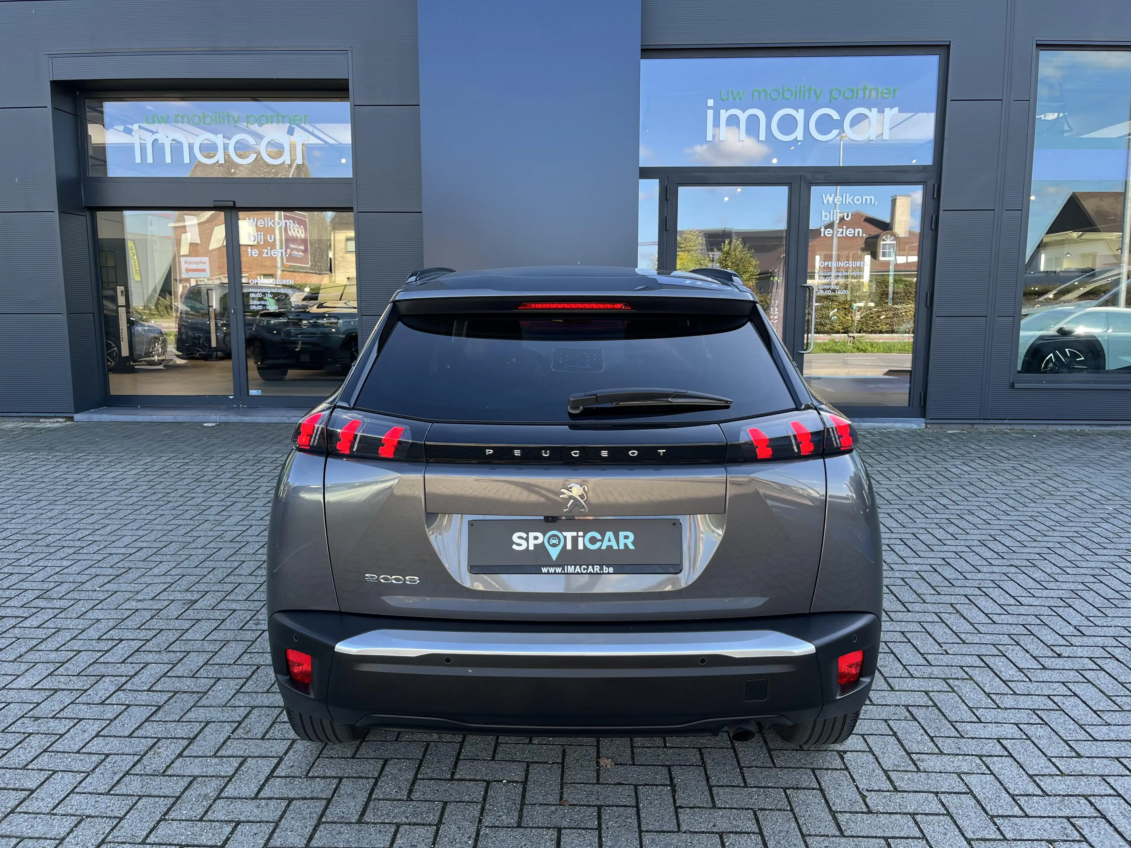 Peugeot 2008 1.2i S&S Style — photo 8