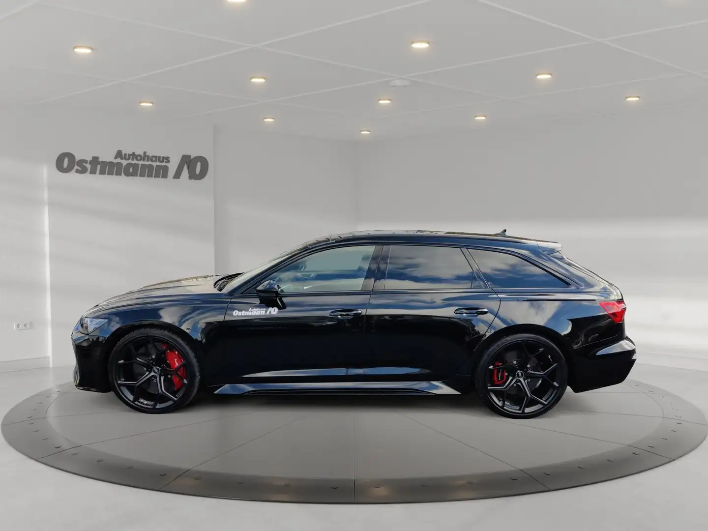 Audi RS6 Avant 4.0 TFSI quattro perf. 360 PANO AHK Zwart - 2