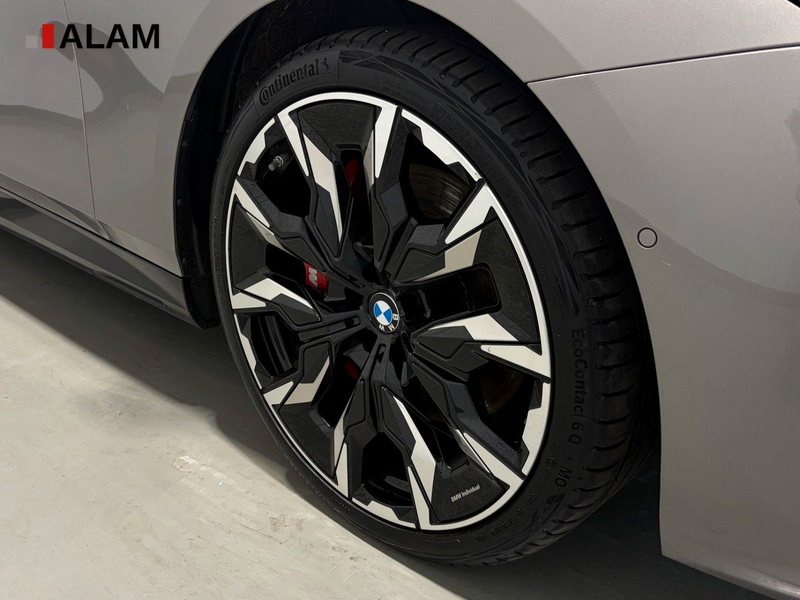 BMW 540 d xDrive M Sport ACC B&W HUD 360°-Kamera — photo 8