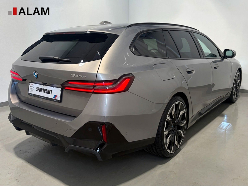 BMW 540 d xDrive M Sport ACC B&W HUD 360°-Kamera — photo 4