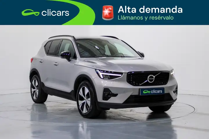 Volvo XC40 2022, foto 3