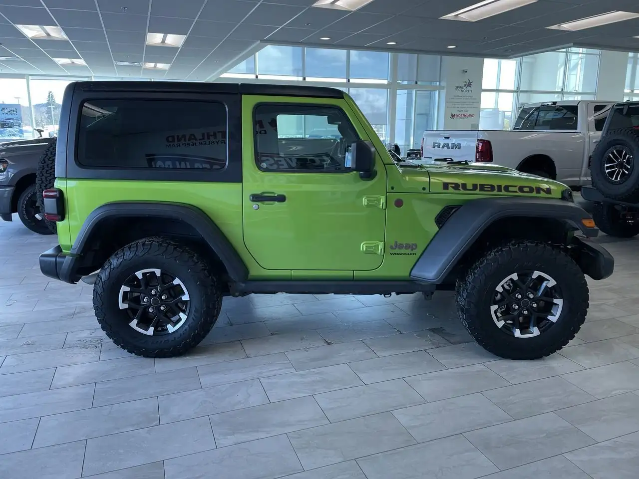 Jeep Wrangler снимка Jeep Wrangler